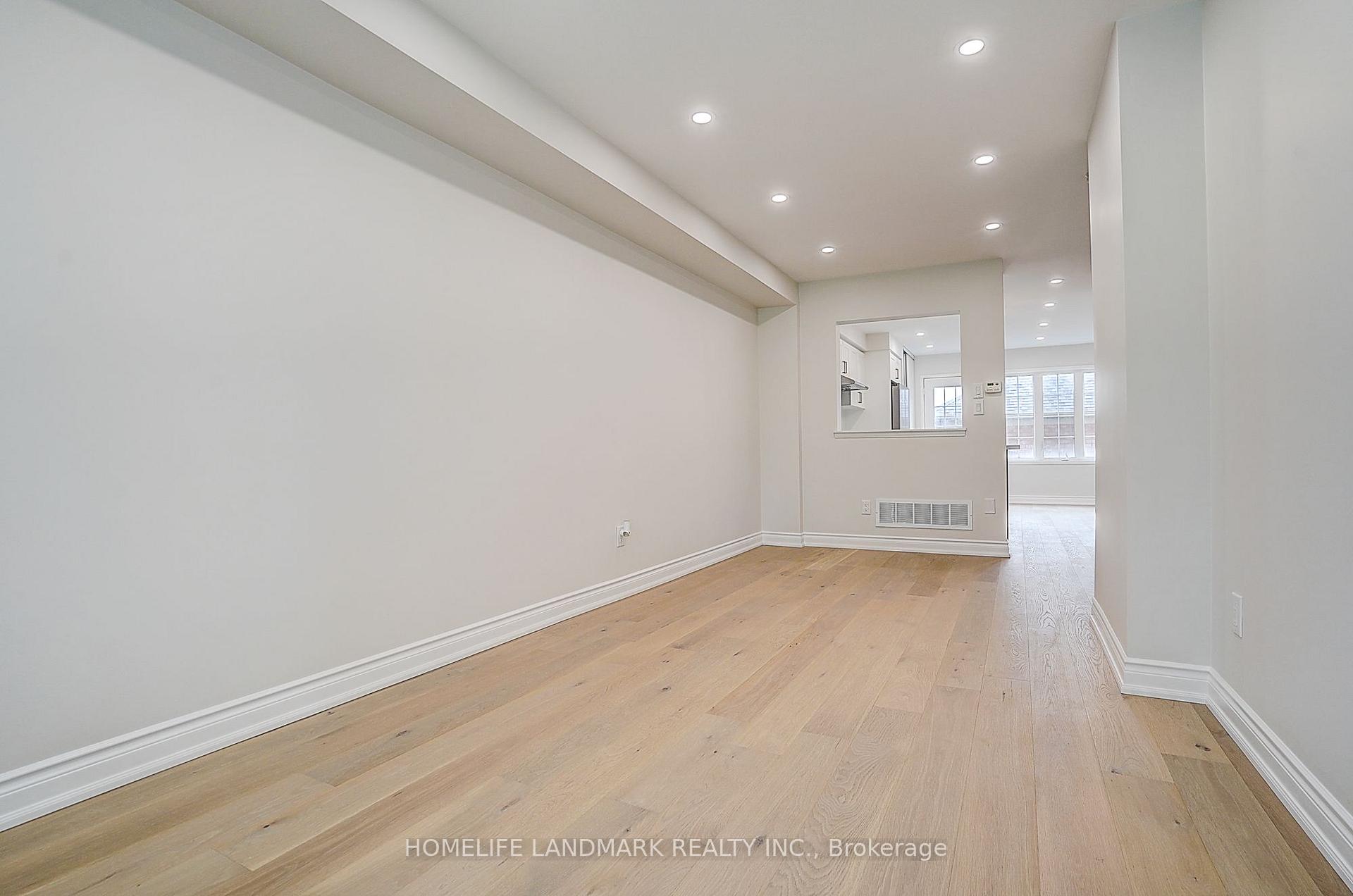 Photo 11 of 403 White's Hill Avenue, Markham, Cornell — HOMEH