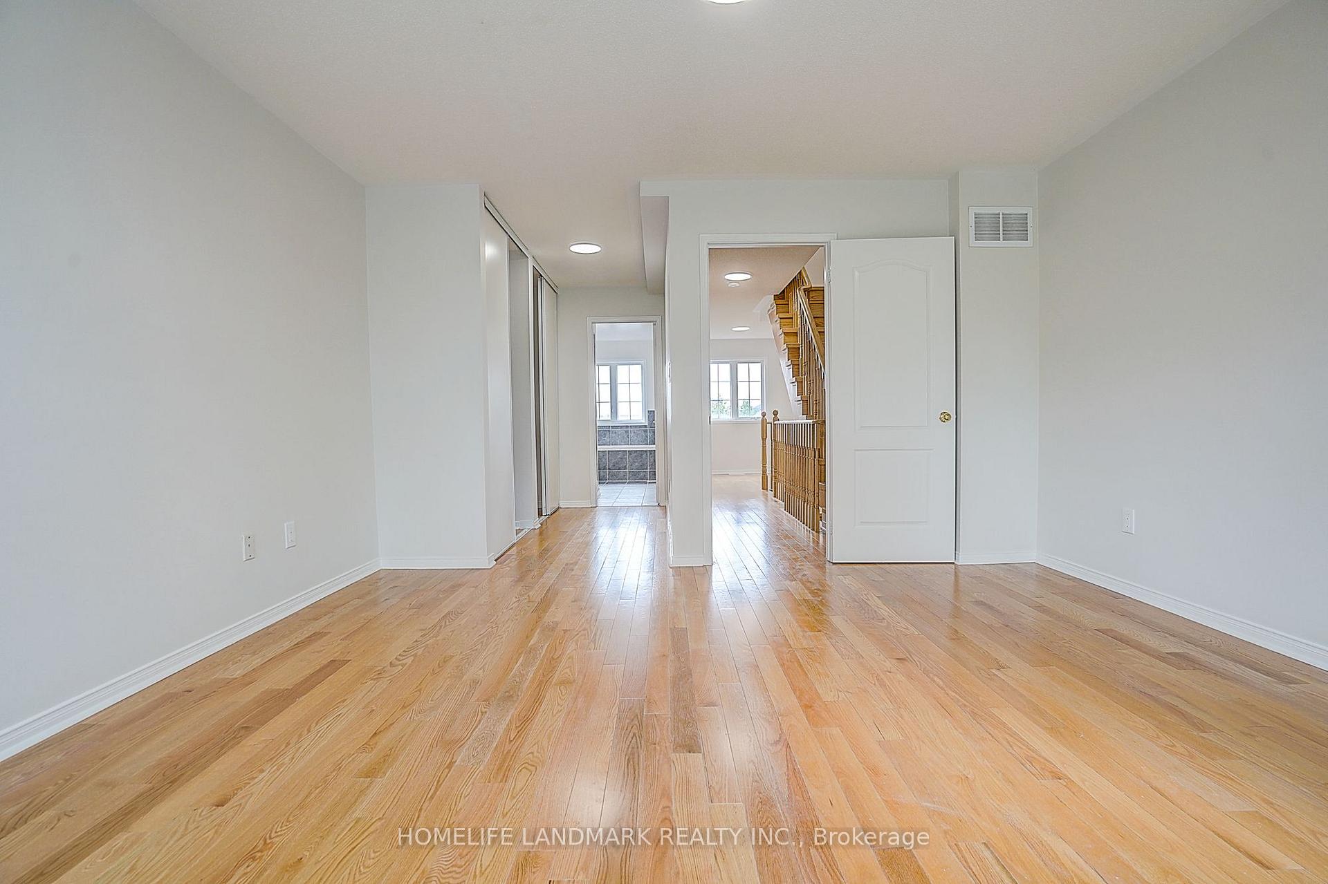 Photo 32 of 403 White's Hill Avenue, Markham, Cornell — HOMEH
