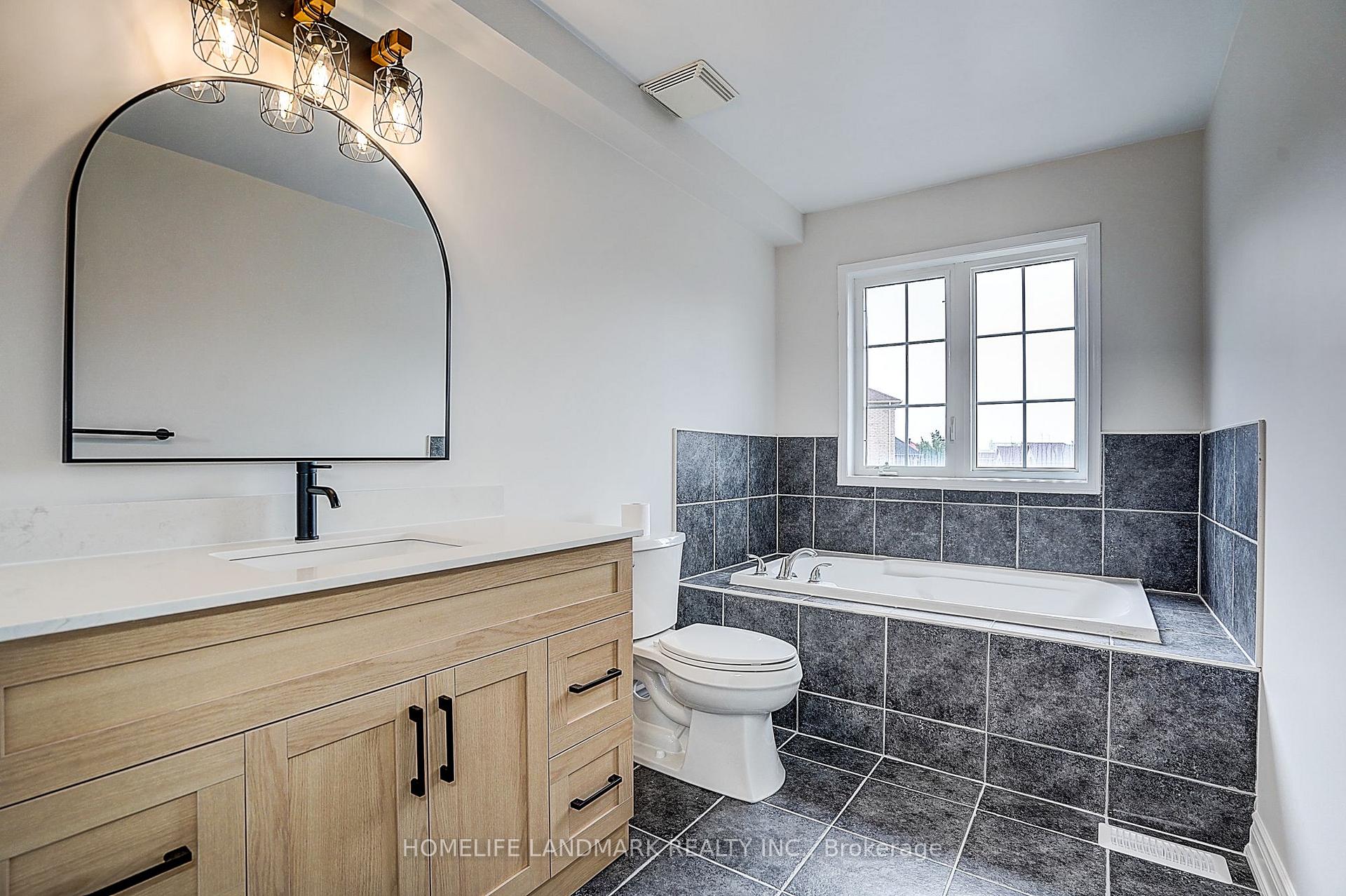 Photo 33 of 403 White's Hill Avenue, Markham, Cornell — HOMEH