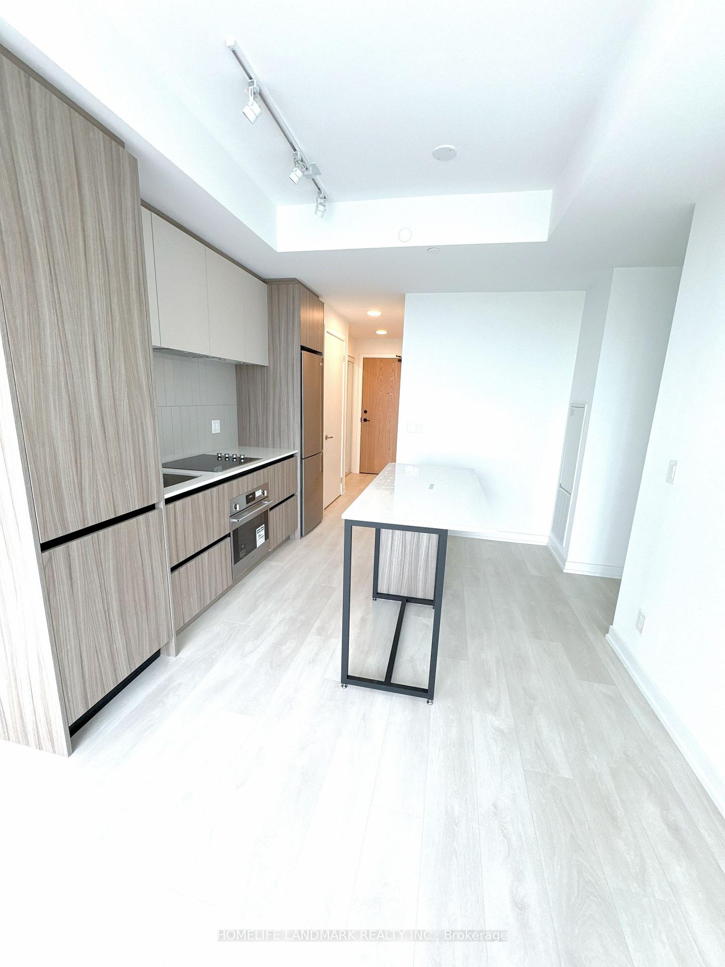 Photo 3 of Unit 2312, 7950 Bathurst Street, Vaughan, Beverley Glen — HOMEH