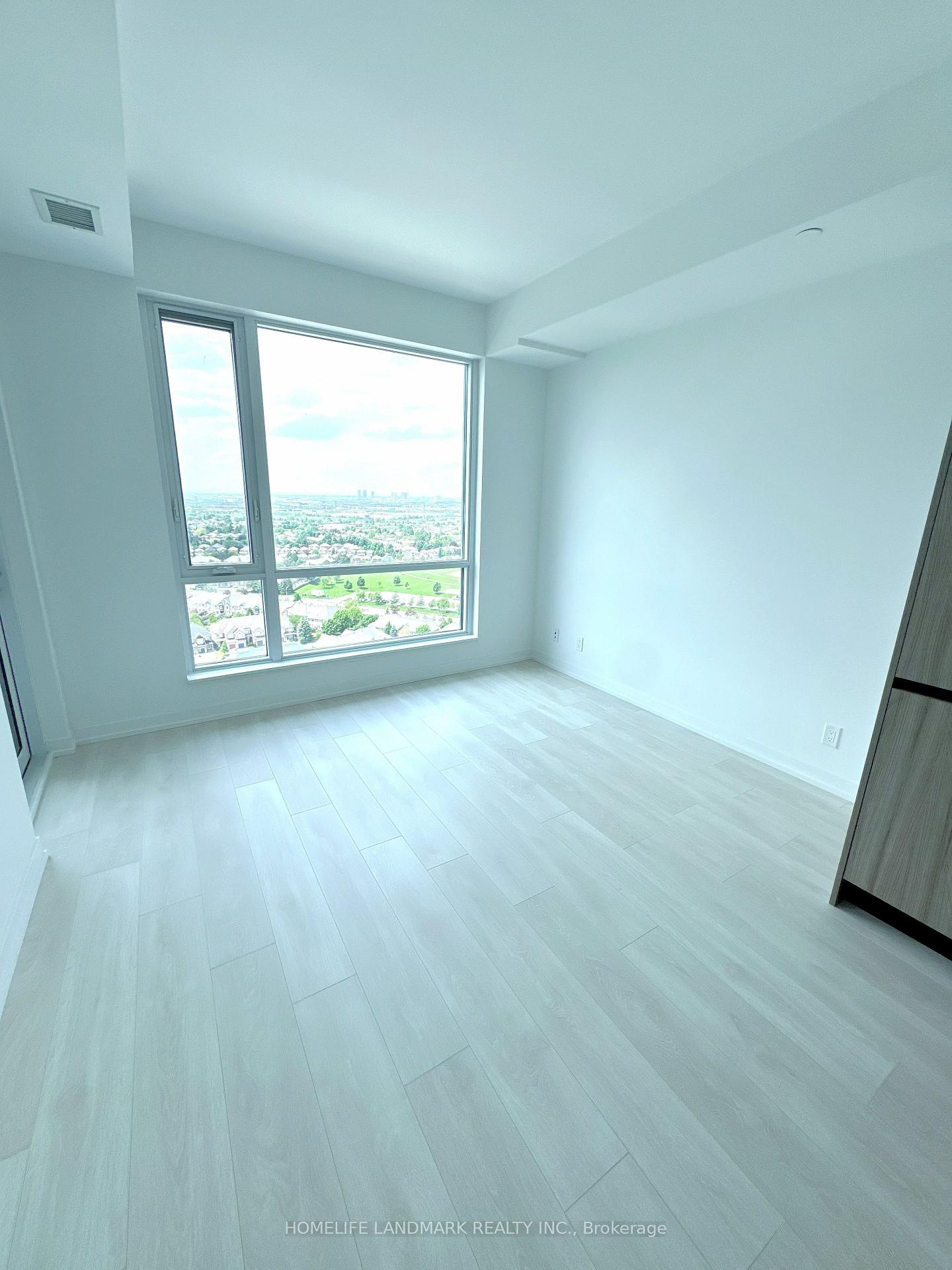 Photo 7 of Unit 2312, 7950 Bathurst Street, Vaughan, Beverley Glen — HOMEH