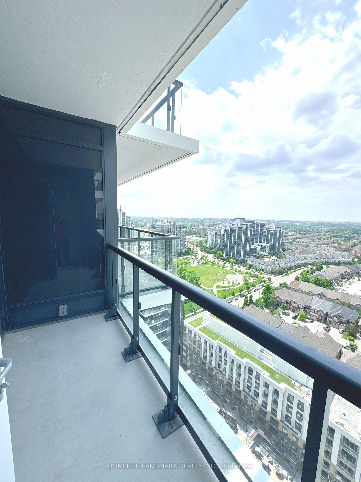 Photo 12 of Unit 2312, 7950 Bathurst Street, Vaughan, Beverley Glen — HOMEH