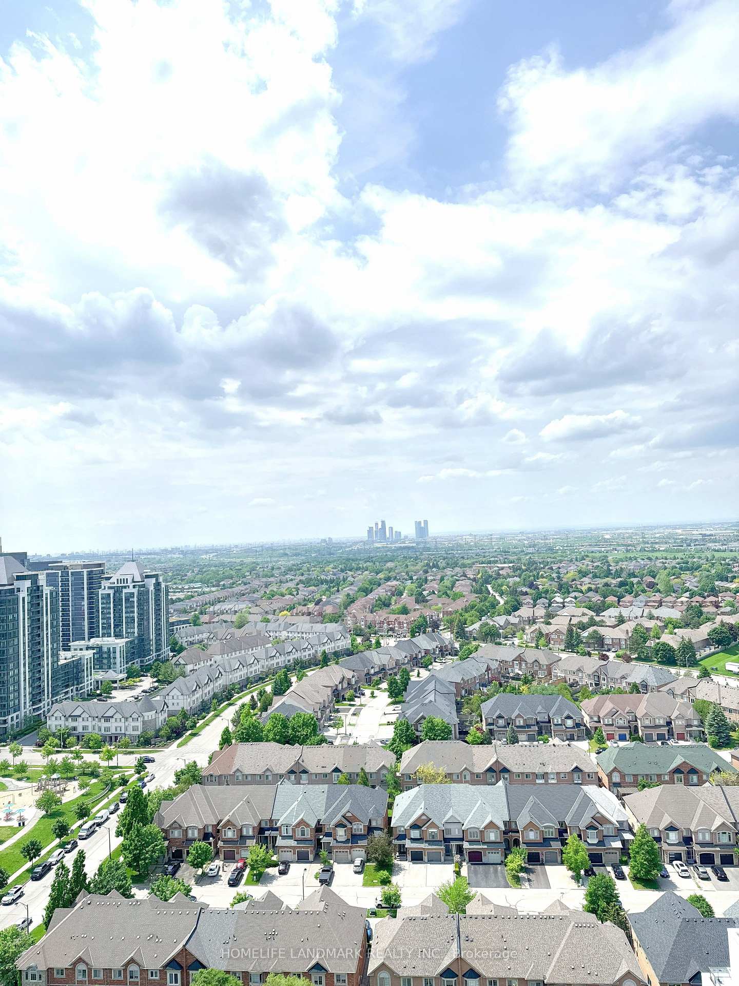 Photo 15 of Unit 2312, 7950 Bathurst Street, Vaughan, Beverley Glen — HOMEH