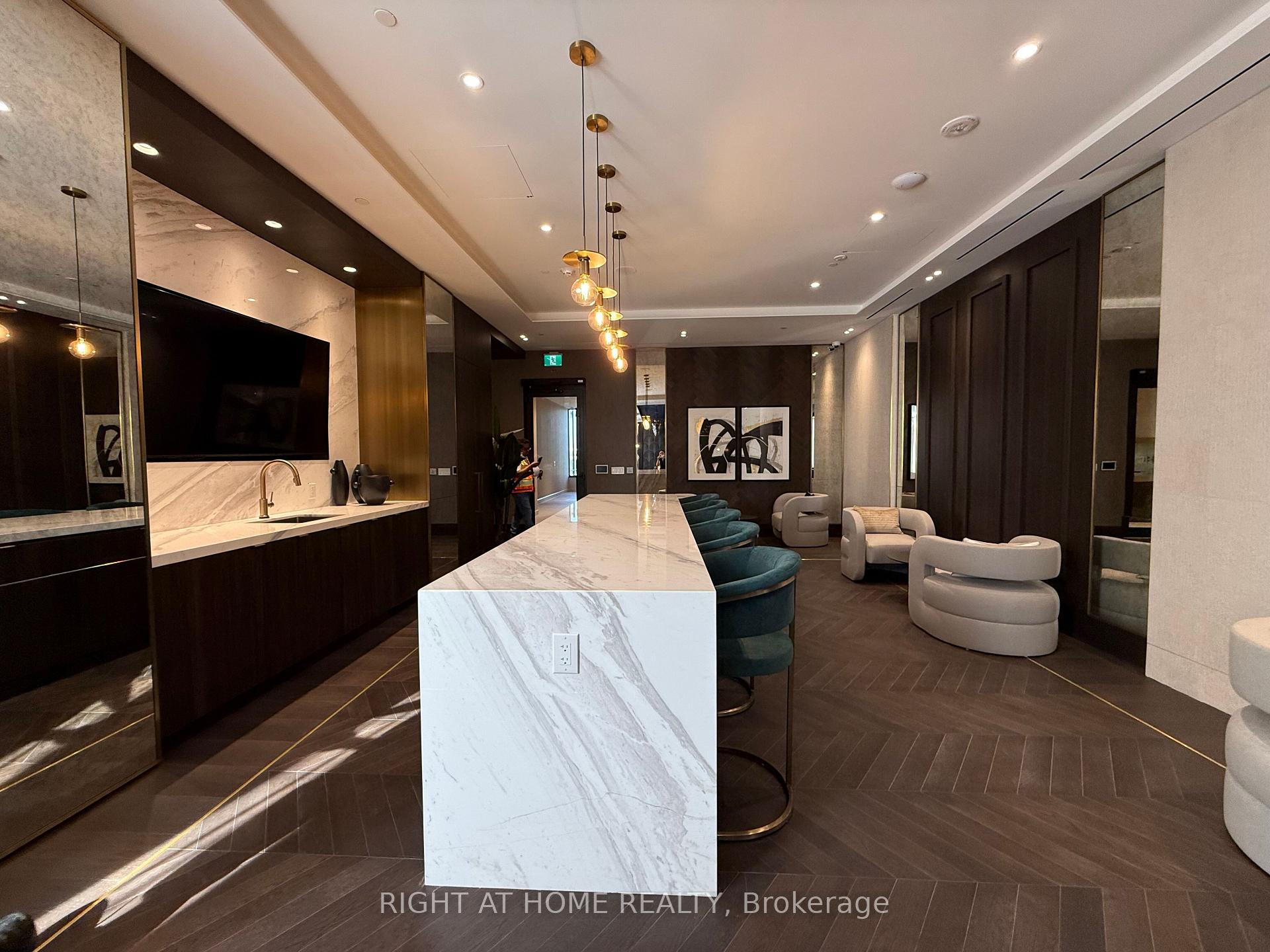 Photo 24 of Unit 1609, 21 Meadowdale Road, Vaughan, Concord — HOMEH