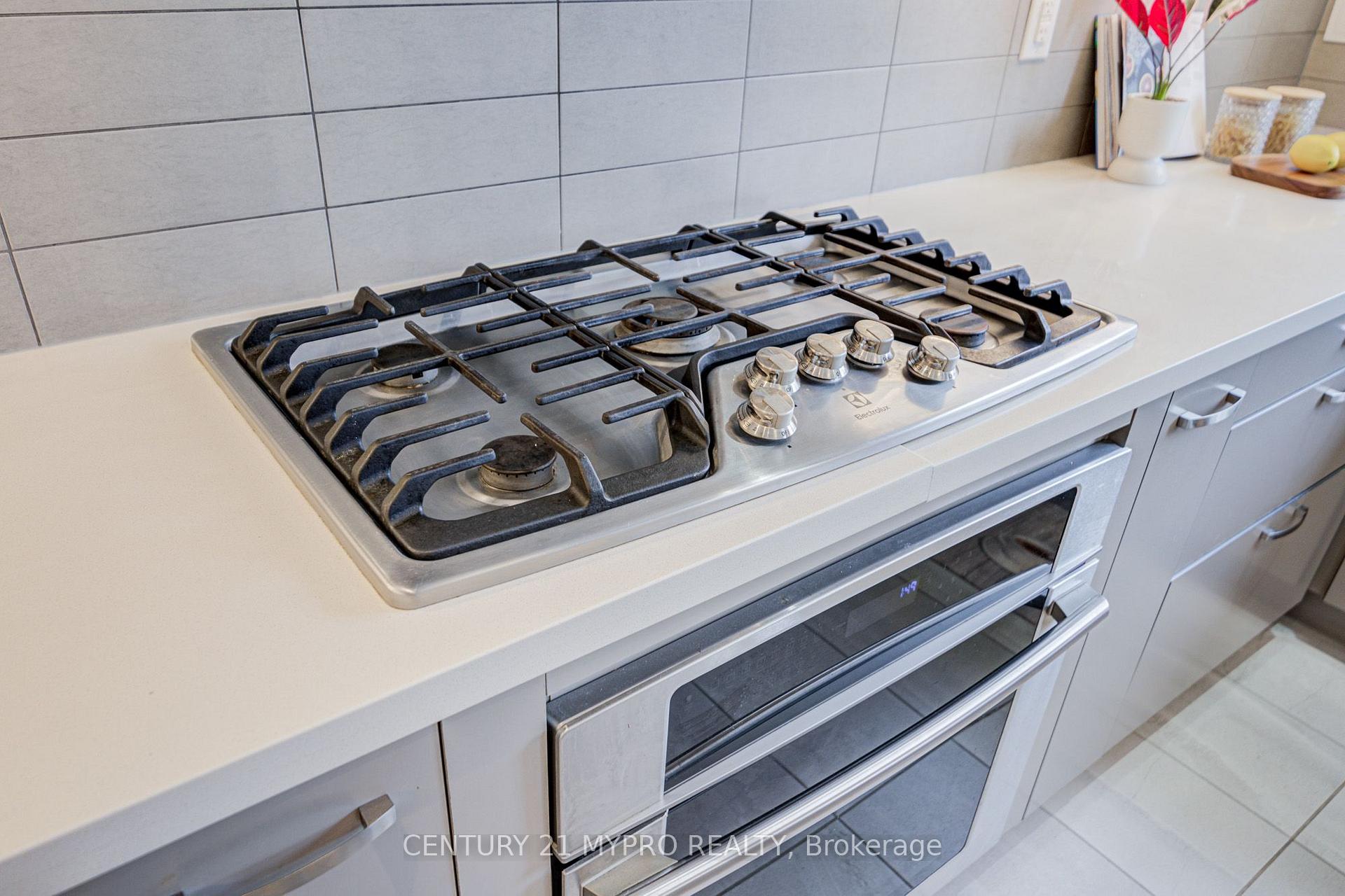 Photo 20 of Unit TH3, 392 Highway 7 Road E, Richmond Hill, Doncrest — HOMEH