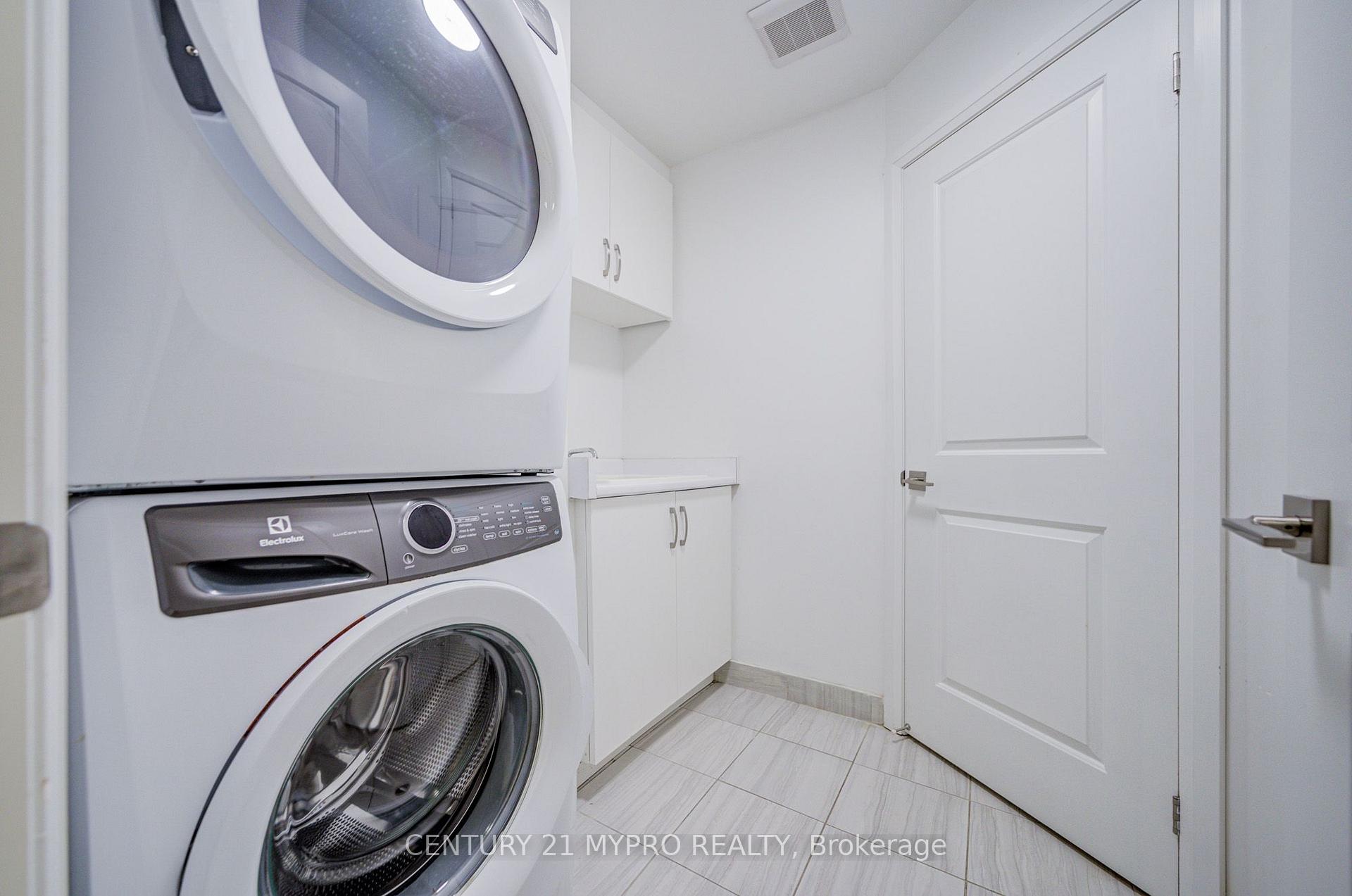 Photo 46 of Unit TH3, 392 Highway 7 Road E, Richmond Hill, Doncrest — HOMEH