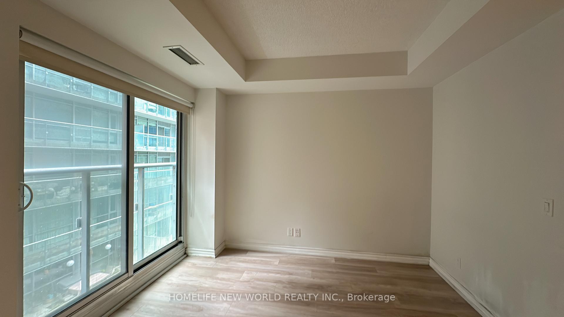 Photo 14 of Unit 402, 30 Nelson Street, Toronto, Waterfront Communities — HOMEH