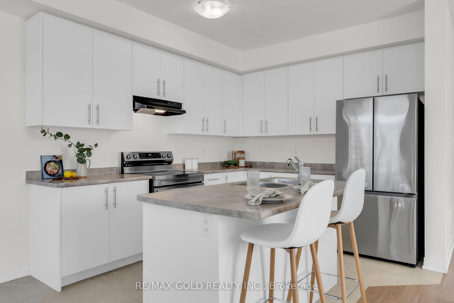 Photo 13 of 25 Heritage Way, Thorold, Rolling Meadows — HOMEH
