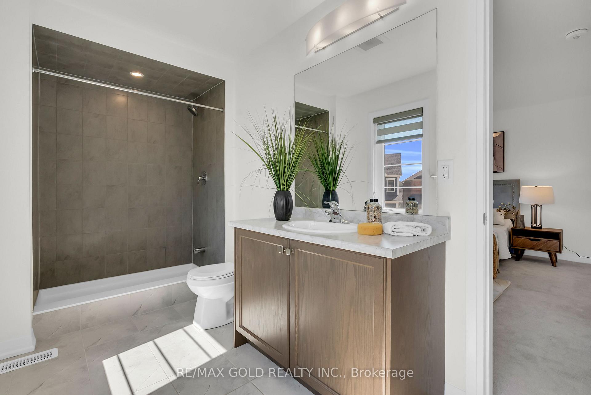 Photo 32 of 25 Heritage Way, Thorold, Rolling Meadows — HOMEH
