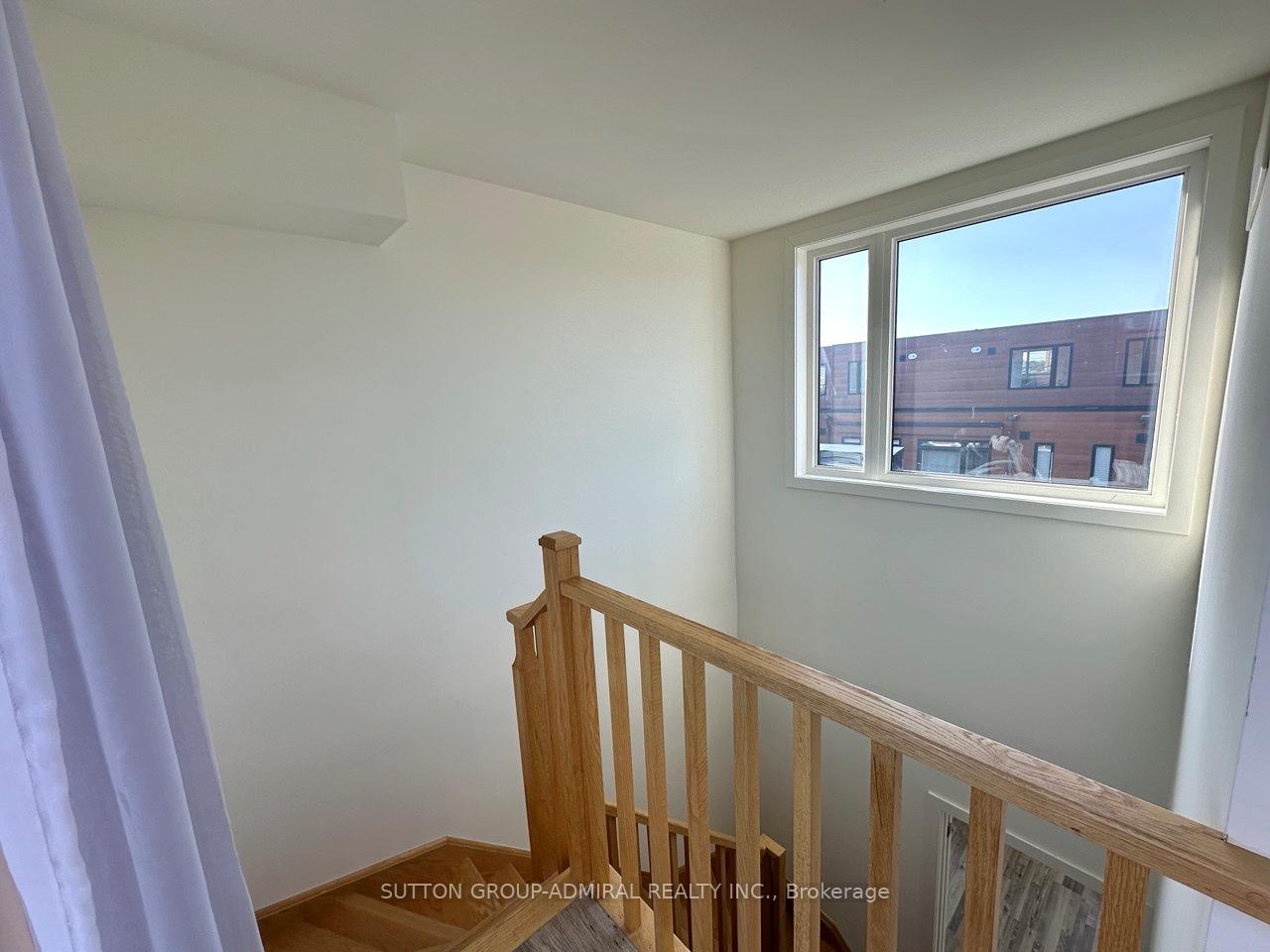 Photo 22 of Unit 98, 370D Red Maple Road, Richmond Hill, Langstaff — HOMEH