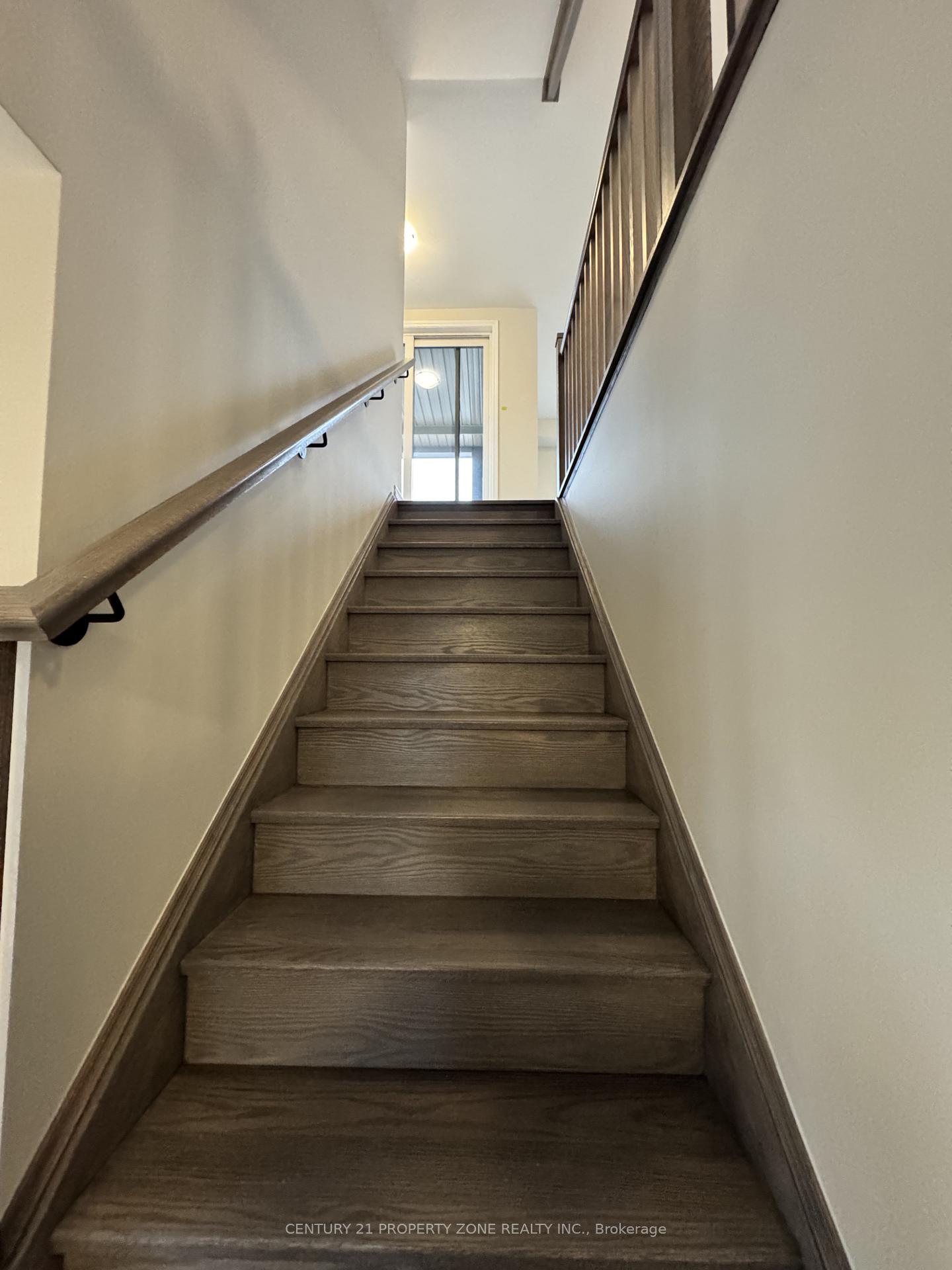 Photo 9 of 2 Westway Drive, Brampton, Northwest Brampton — HOMEH