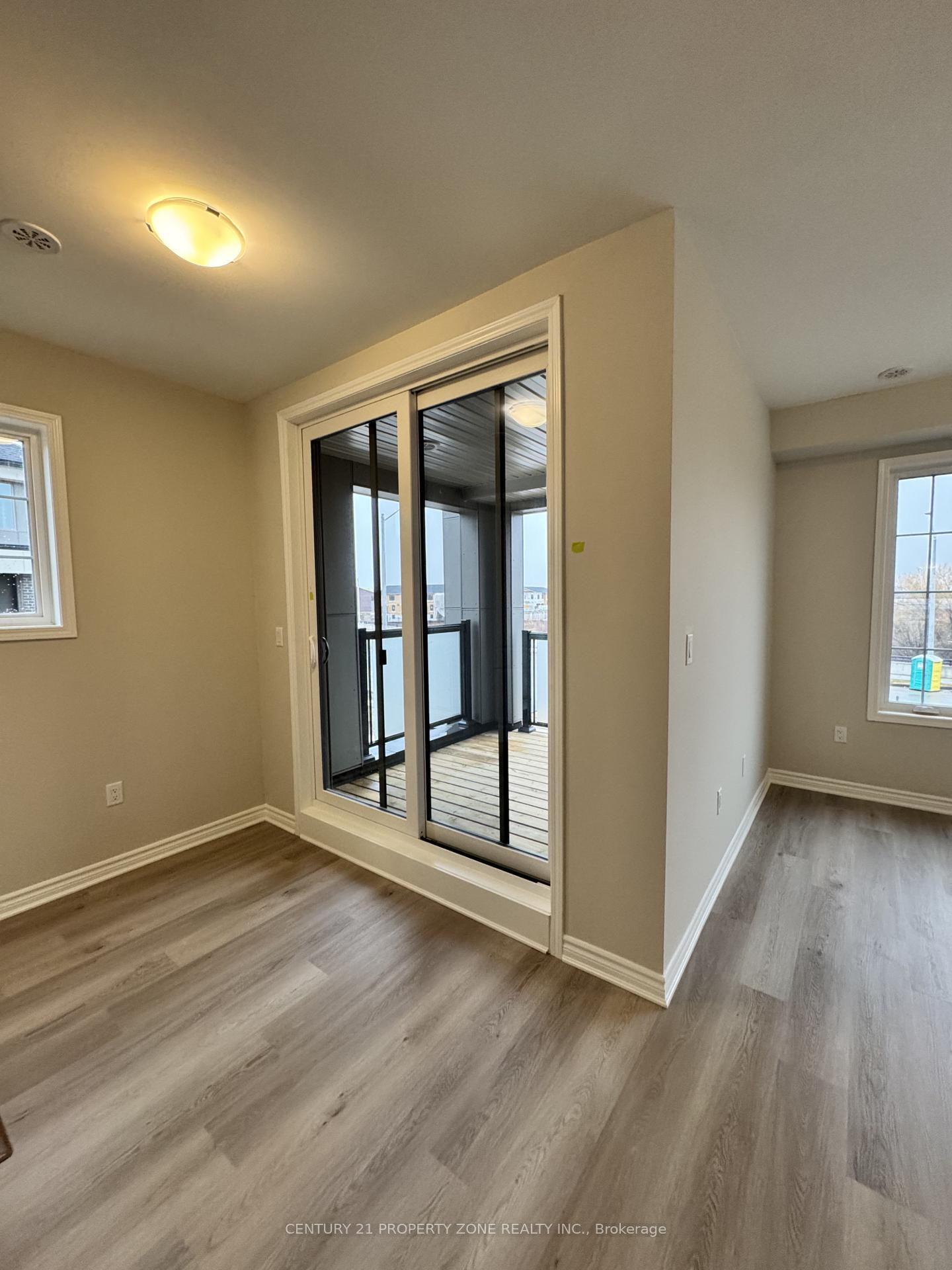 Photo 12 of 2 Westway Drive, Brampton, Northwest Brampton — HOMEH