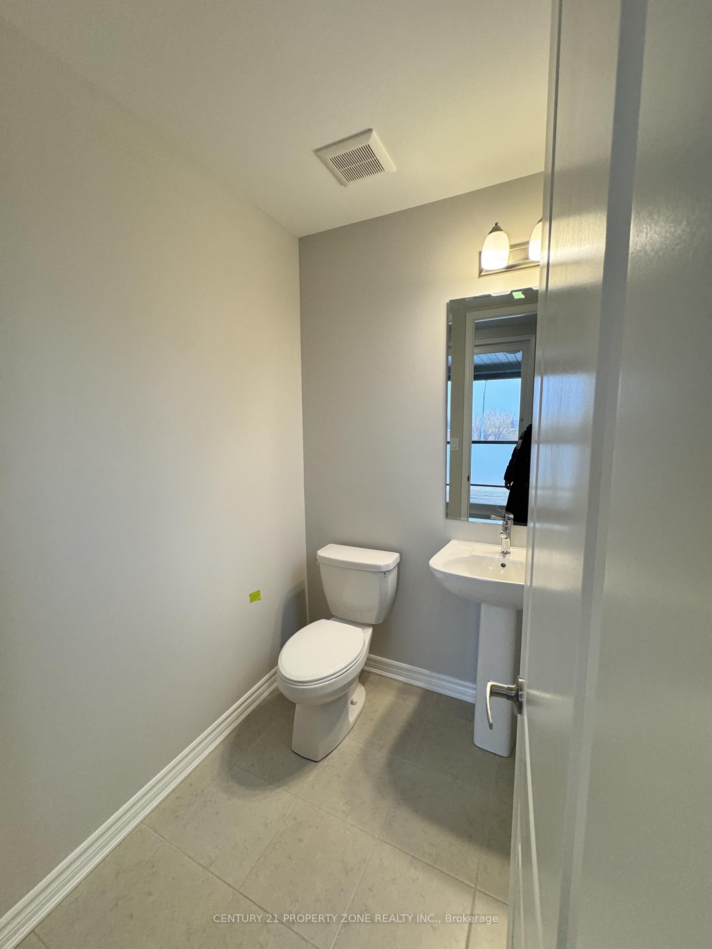 Photo 14 of 2 Westway Drive, Brampton, Northwest Brampton — HOMEH
