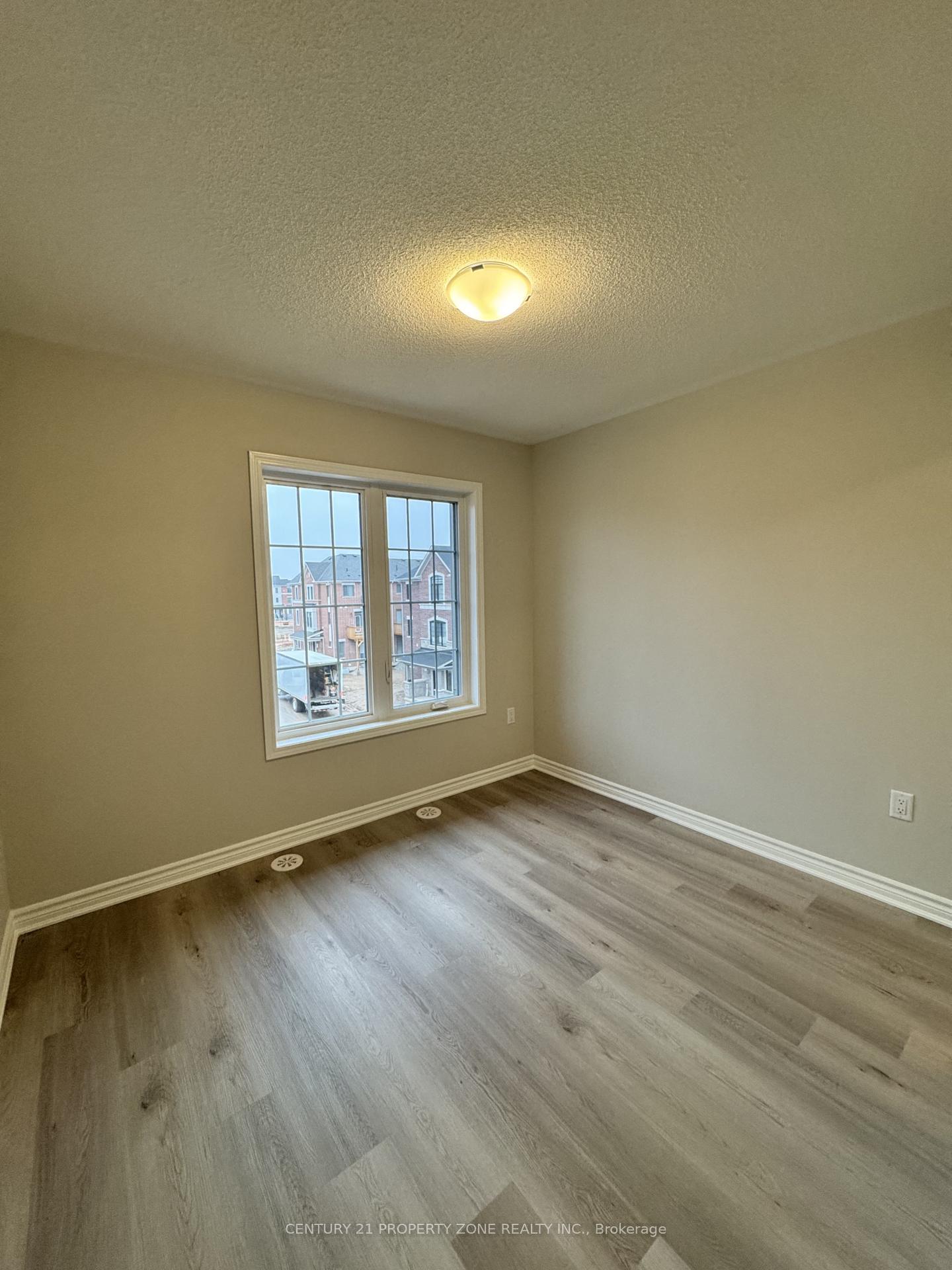 Photo 31 of 2 Westway Drive, Brampton, Northwest Brampton — HOMEH