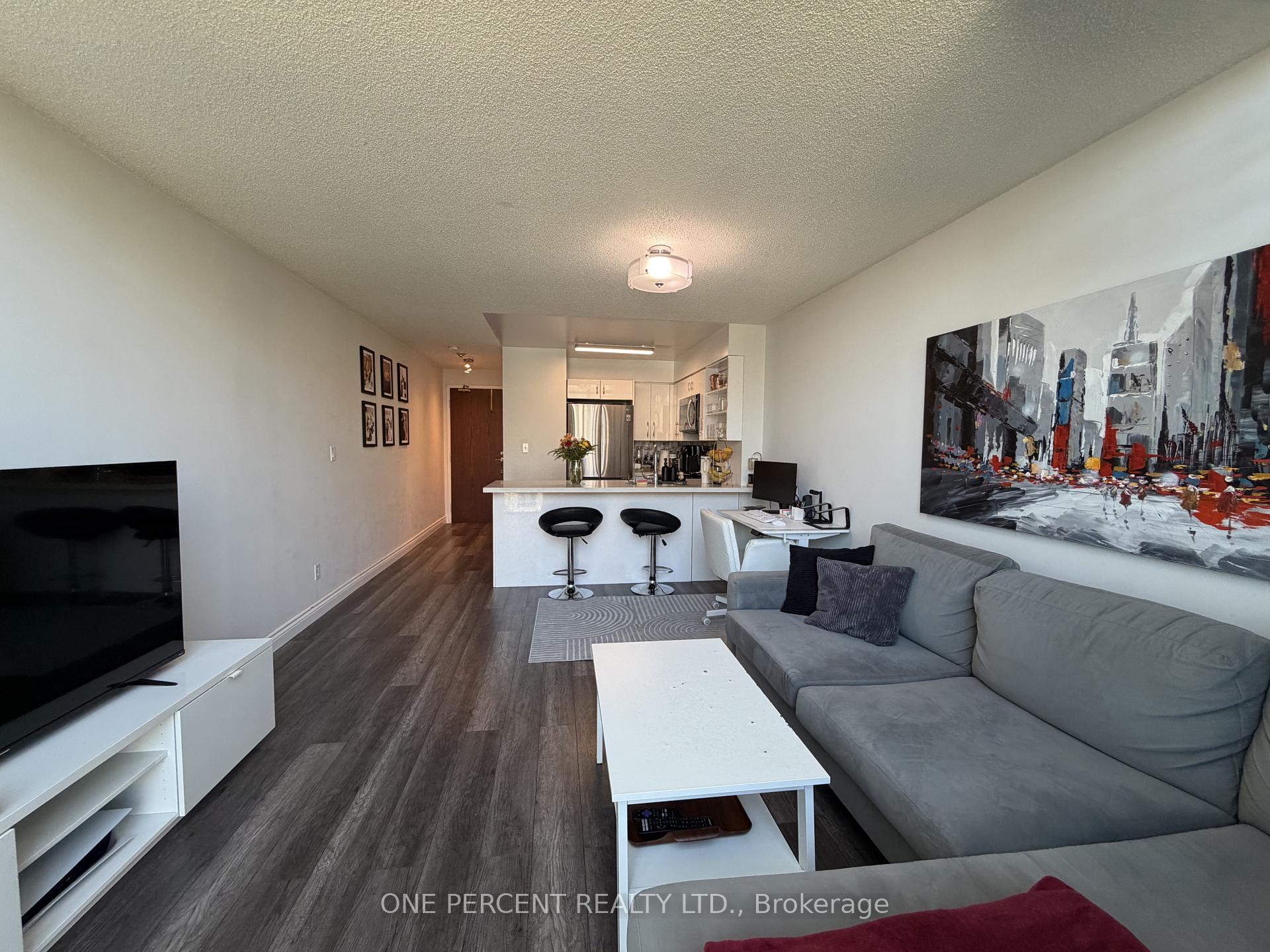 Photo 15 of Unit 607, 3 Ellesmere Street, Richmond Hill, Langstaff — HOMEH