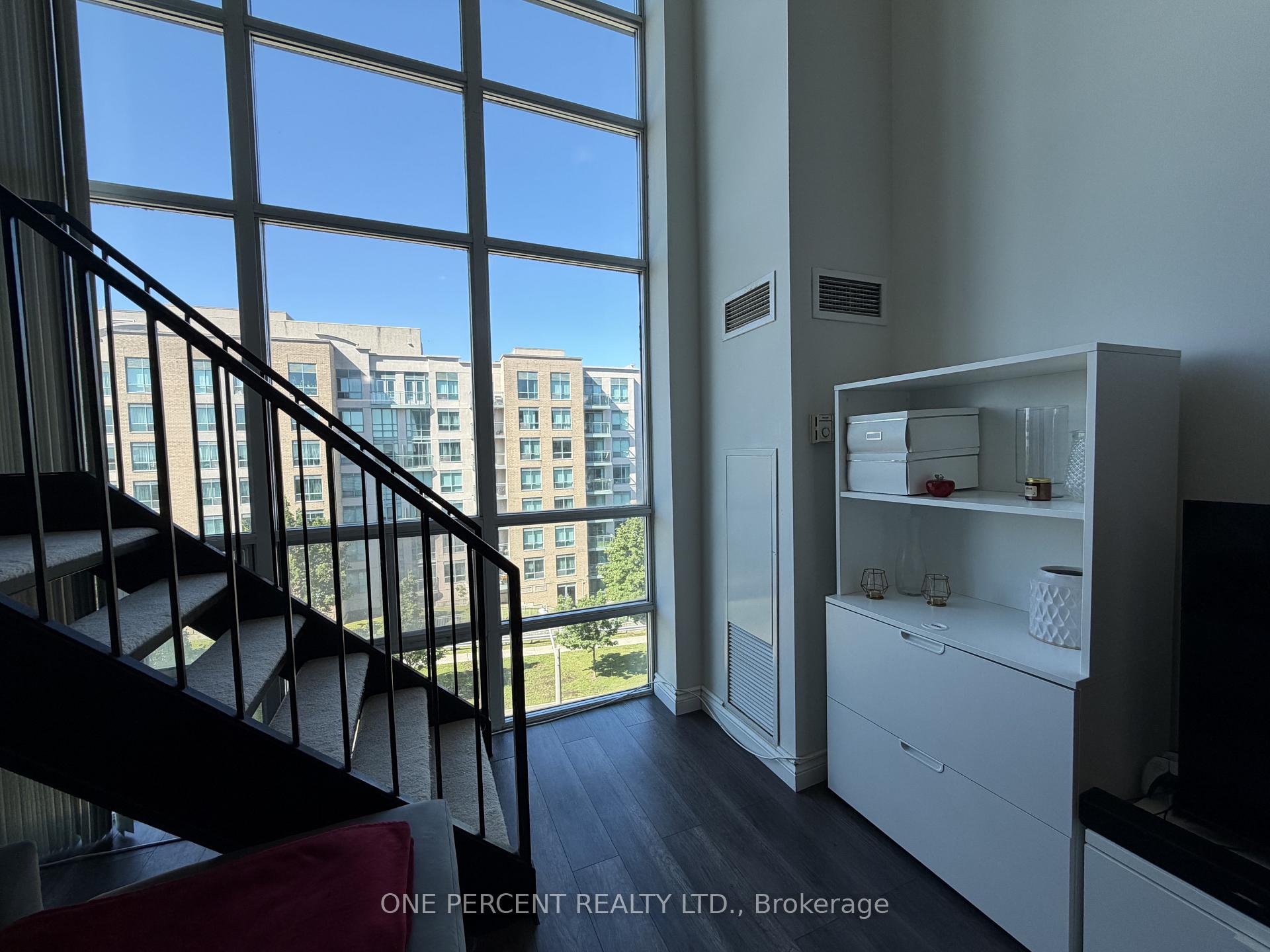 Photo 17 of Unit 607, 3 Ellesmere Street, Richmond Hill, Langstaff — HOMEH