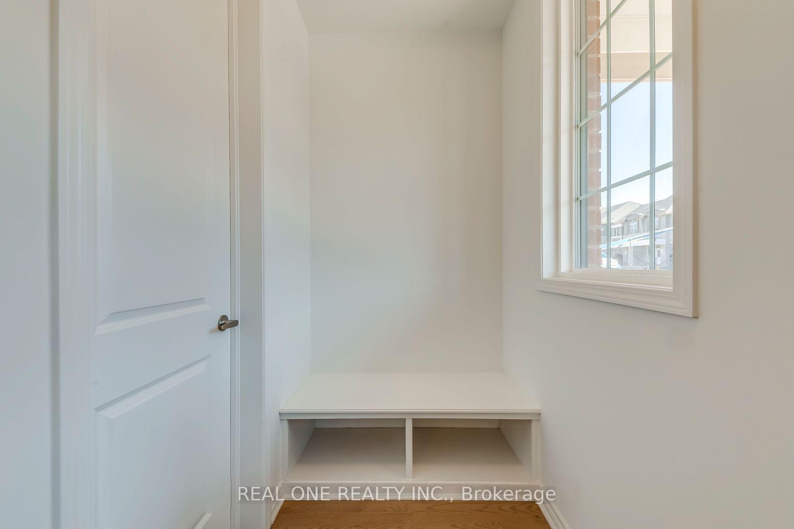 Photo 4 of 3137 John McKay Boulevard, Oakville, Joshua Meadows — HOMEH