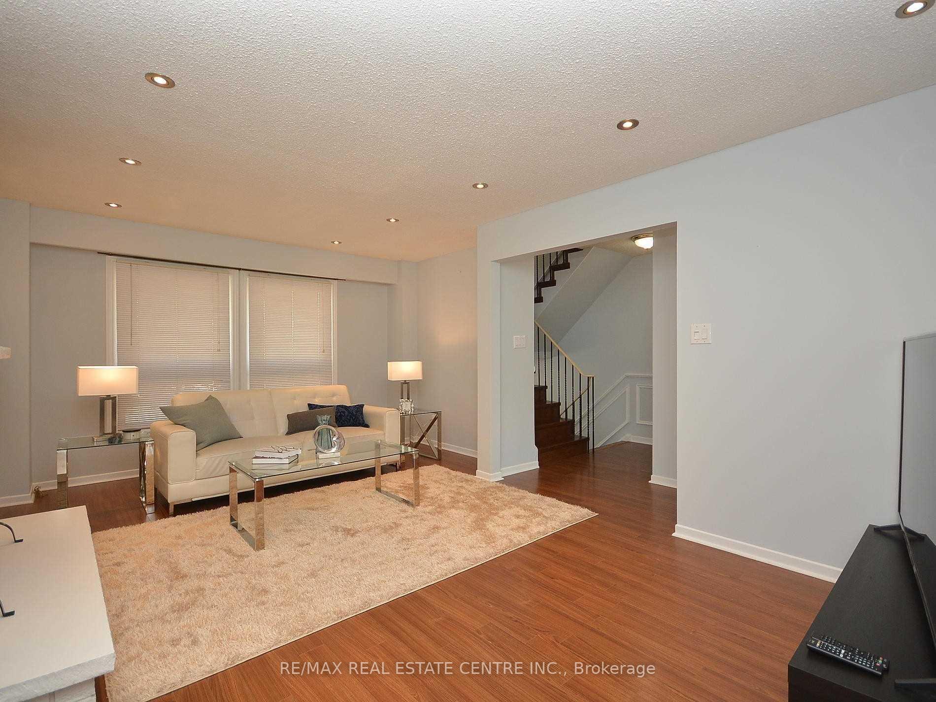Photo 2 of Unit 31, 7080 Copenhagen (Upper) Road, Mississauga, Meadowvale — HOMEH