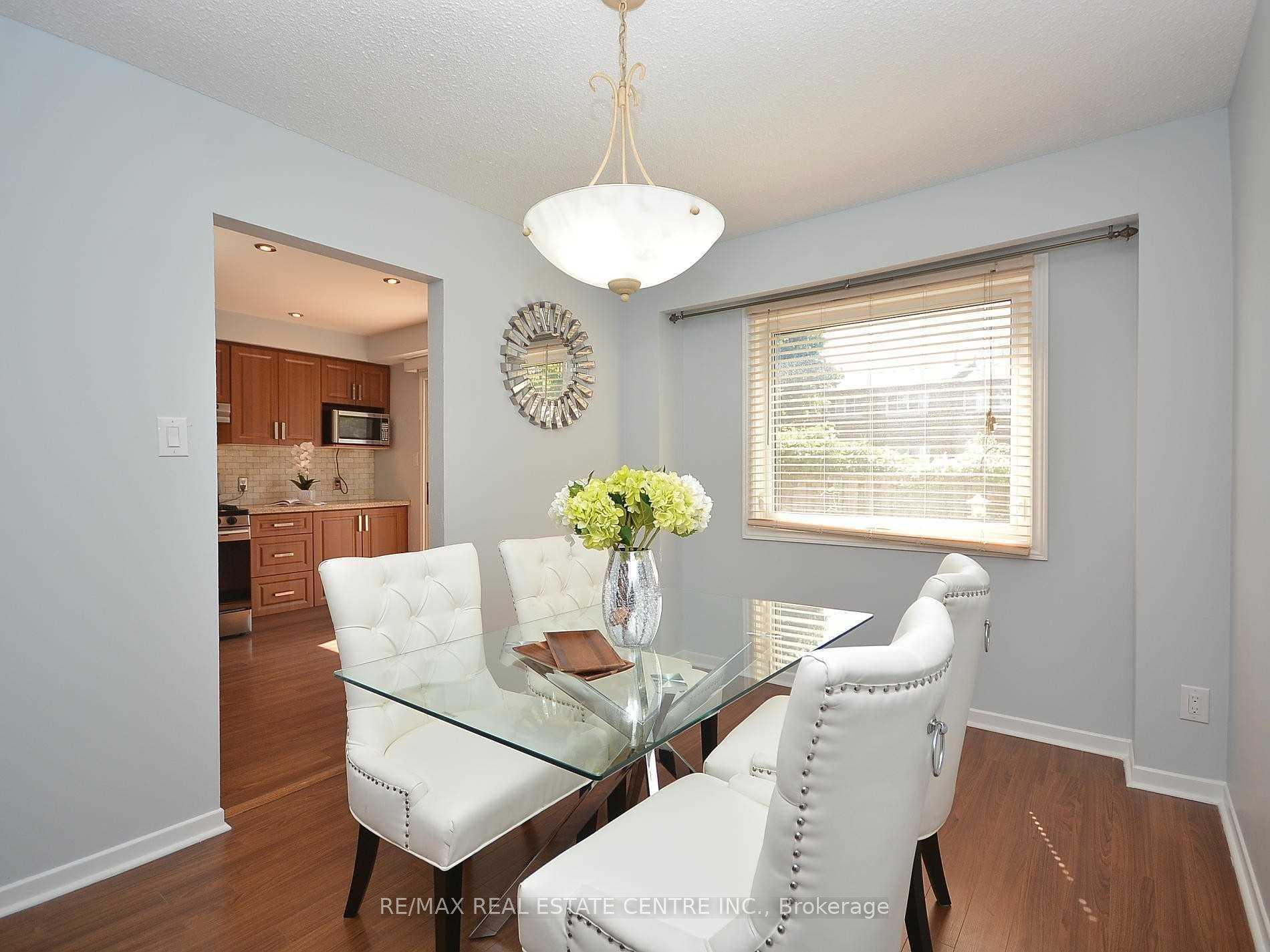 Photo 4 of Unit 31, 7080 Copenhagen (Upper) Road, Mississauga, Meadowvale — HOMEH