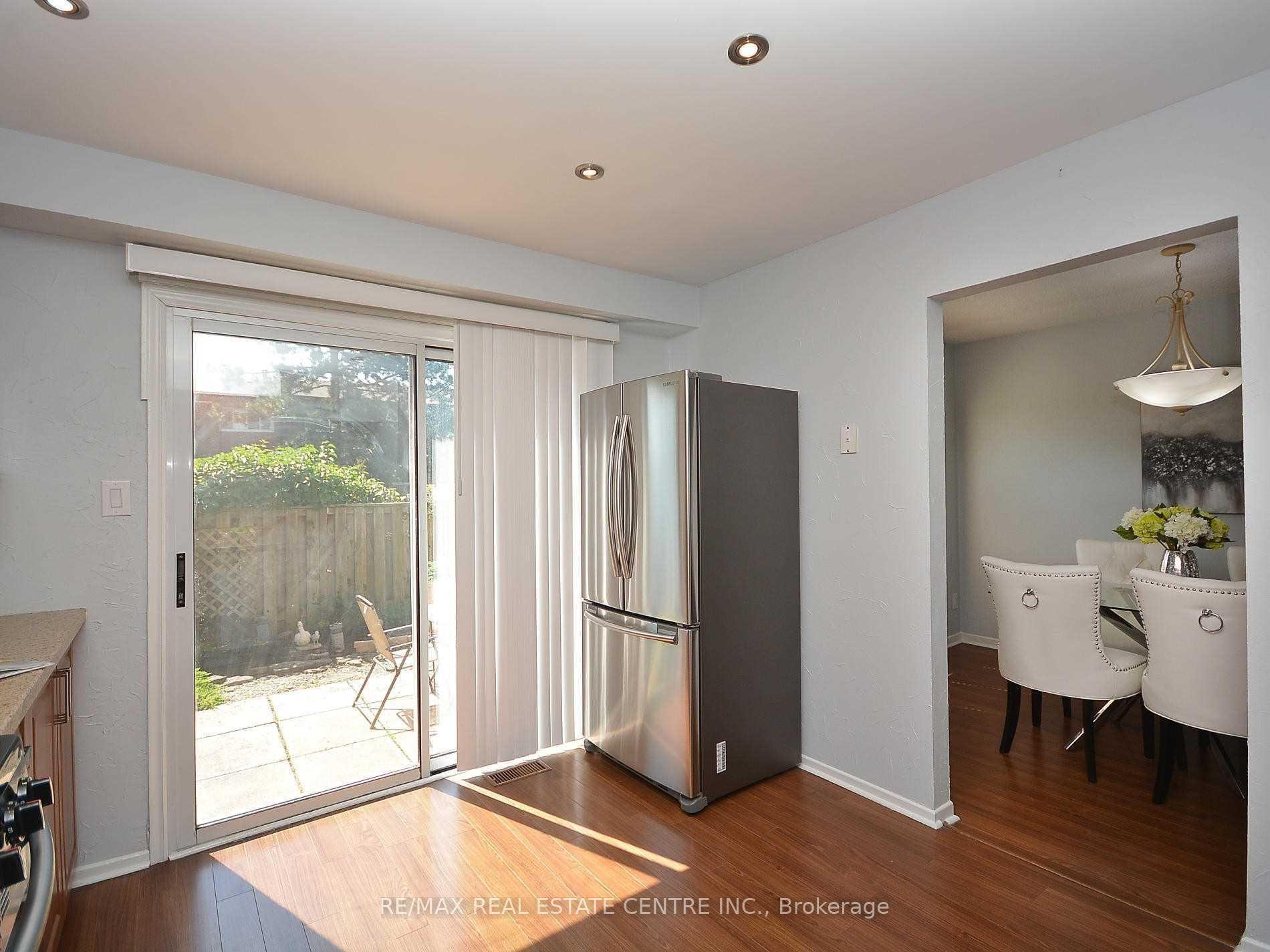 Photo 7 of Unit 31, 7080 Copenhagen (Upper) Road, Mississauga, Meadowvale — HOMEH
