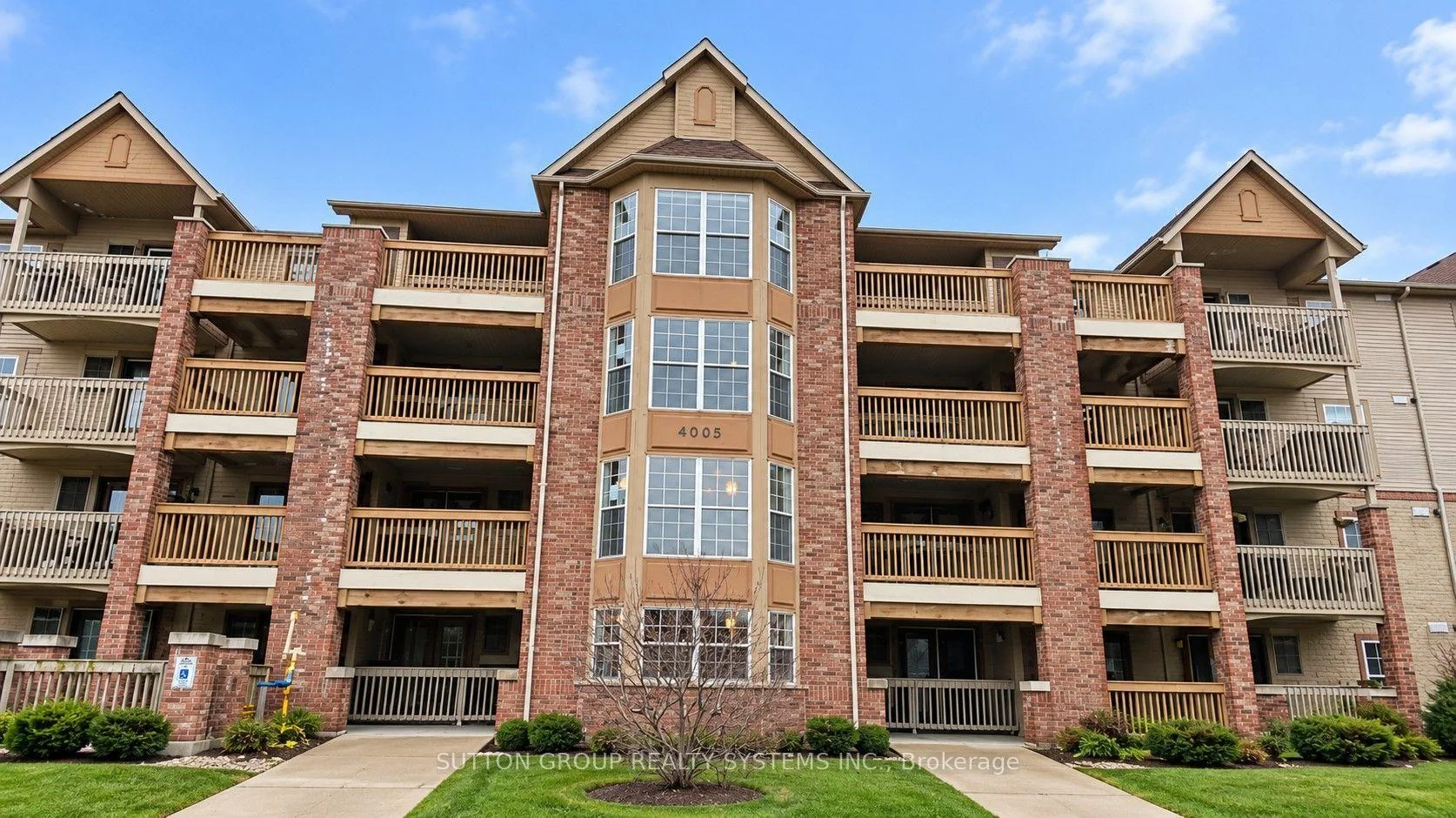 Photo of Unit 301, 4005 Kilmer Drive