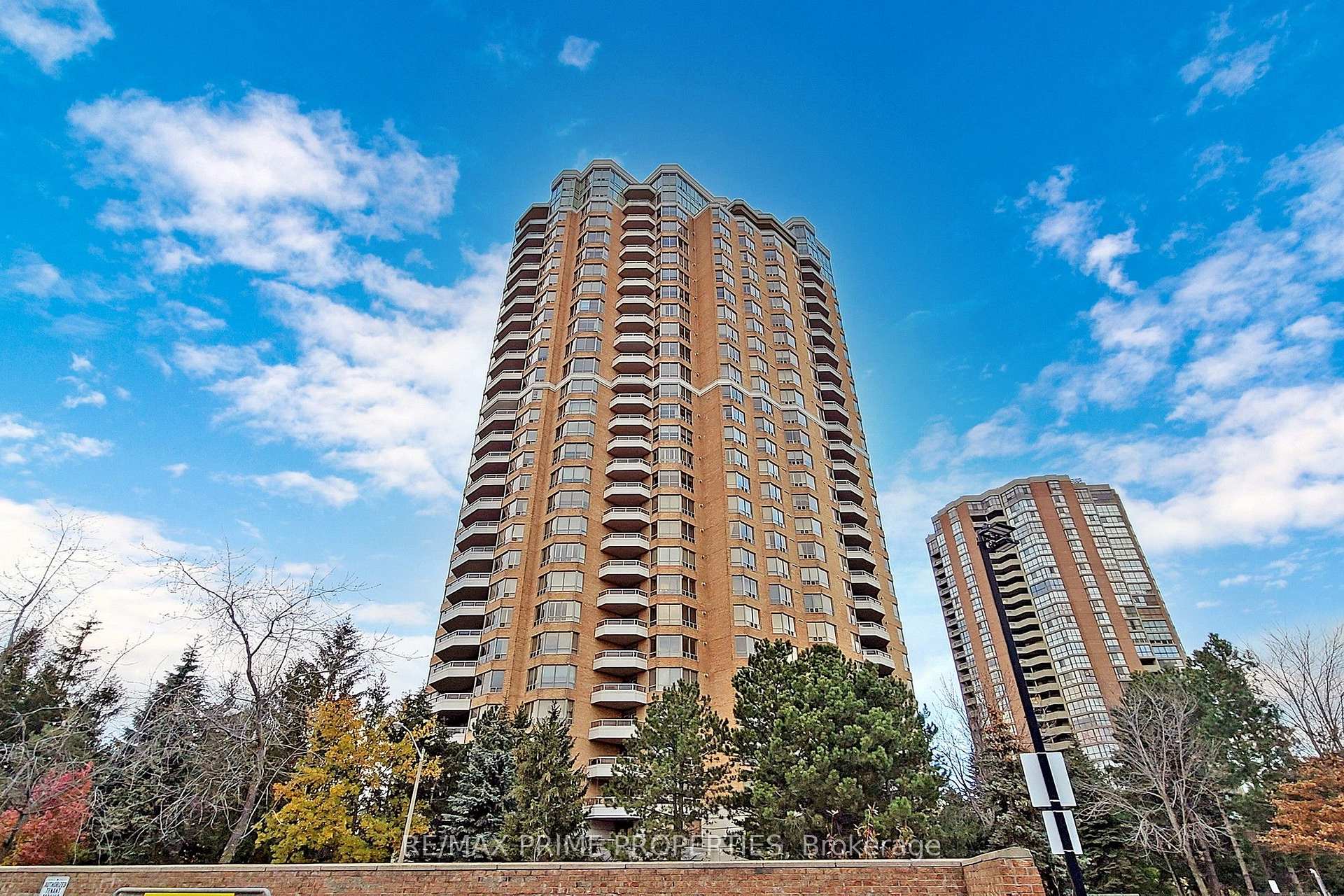 Photo of Unit 310, 89 Skymark Drive