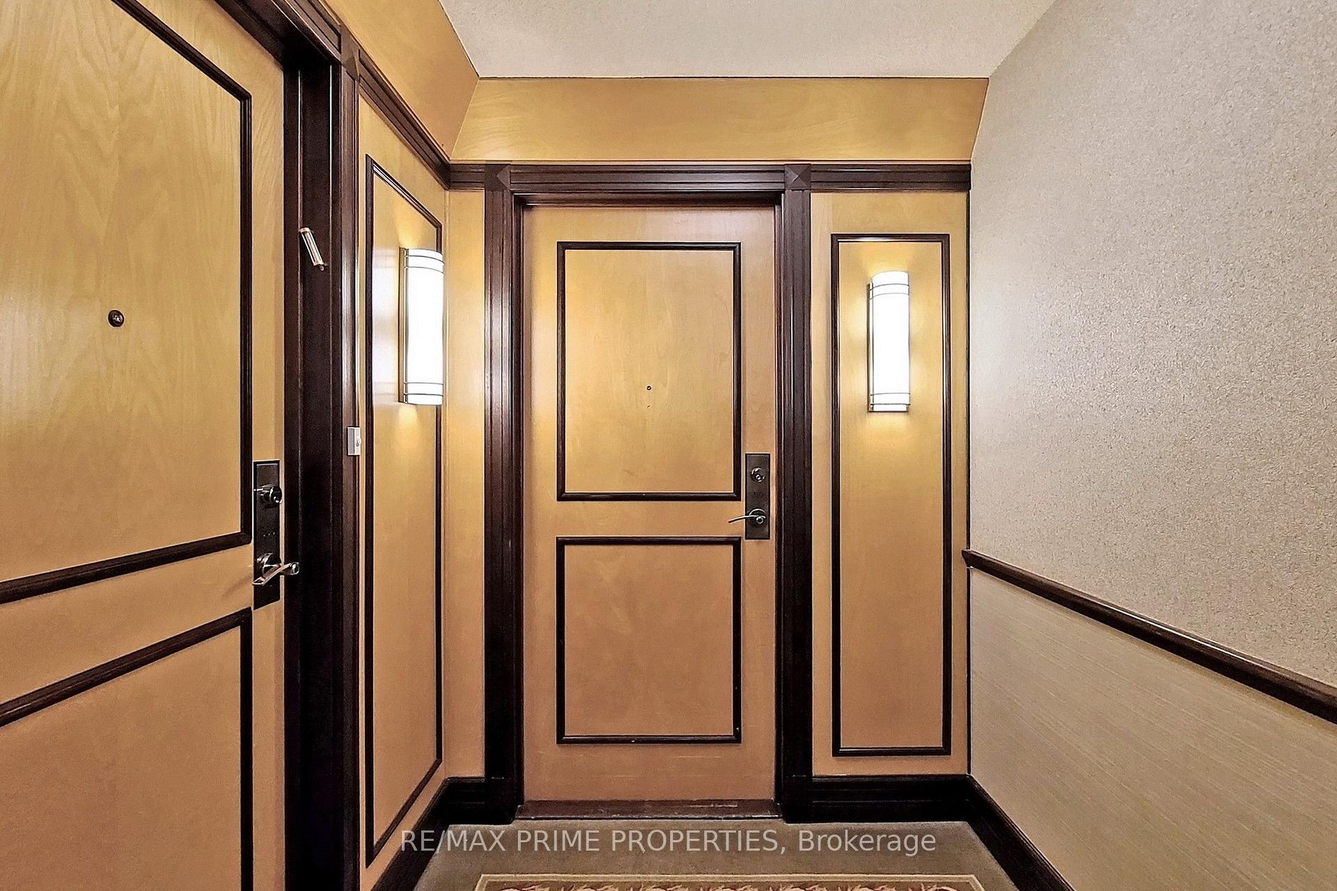 Photo 7 of Unit 310, 89 Skymark Drive, North York, Hillcrest Village — HOMEH