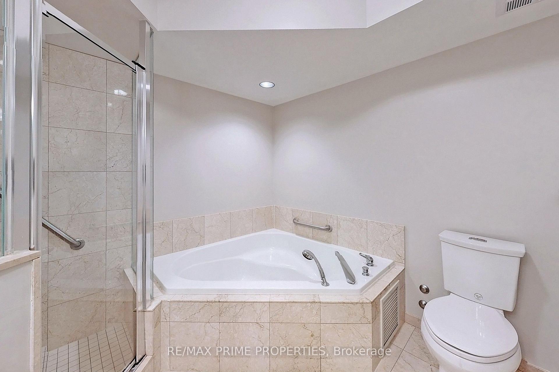 Photo 18 of Unit 310, 89 Skymark Drive, North York, Hillcrest Village — HOMEH