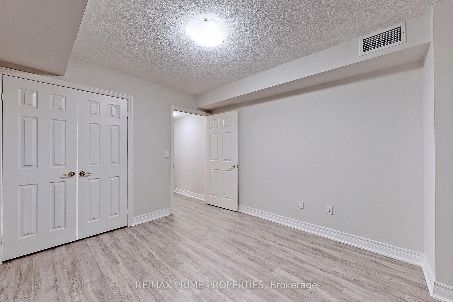 Photo 21 of Unit 310, 89 Skymark Drive, North York, Hillcrest Village — HOMEH