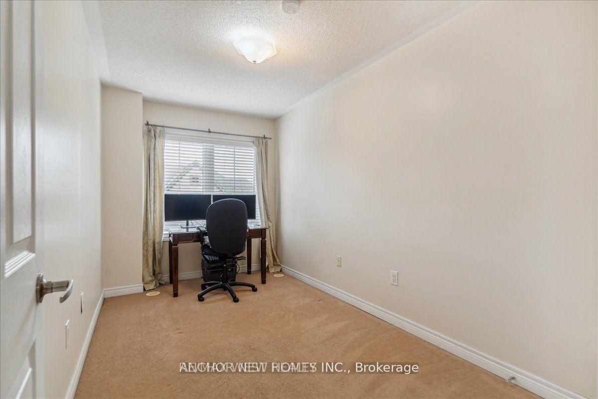 Photo 12 of Unit 3, 6 Cedar Lake Crescent, Brampton, Bram West — HOMEH