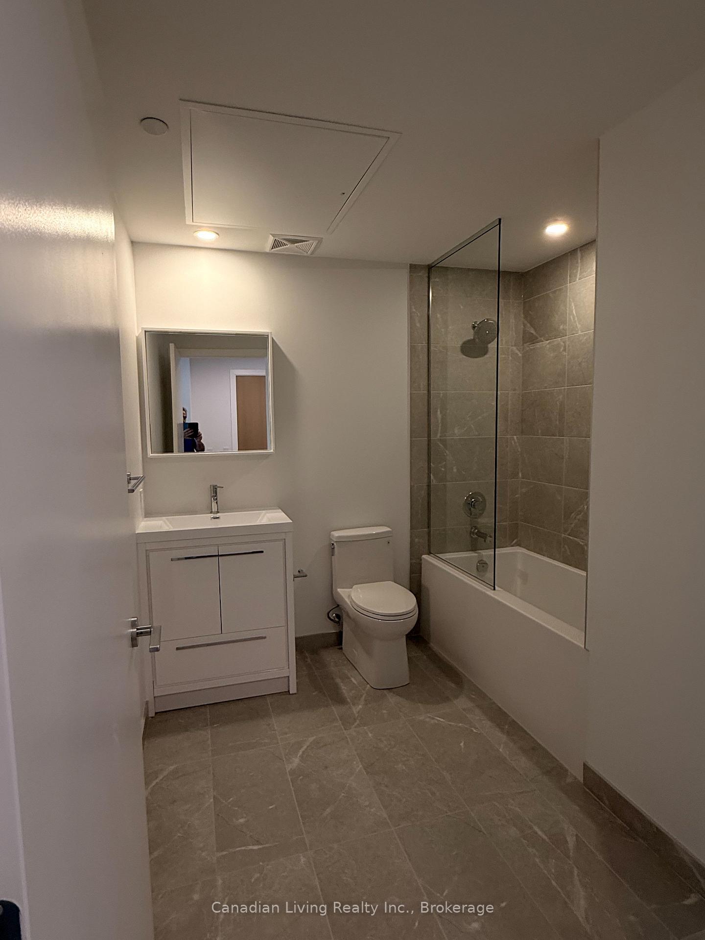 Photo 9 of Unit 1512, 21 Meadowdale Road, Vaughan, Vaughan Corporate Centre — HOMEH