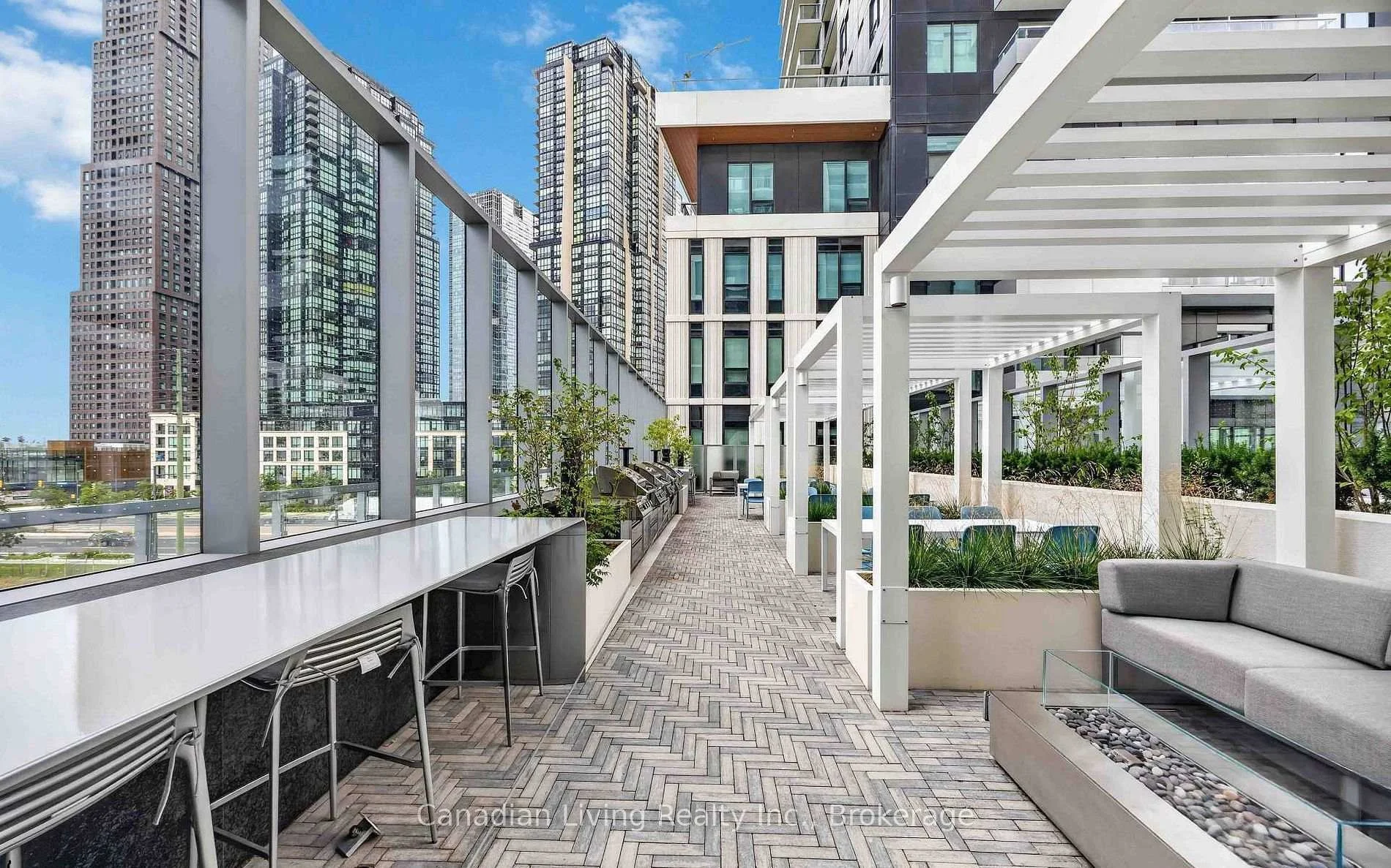 Photo 18 of Unit 1512, 21 Meadowdale Road, Vaughan, Vaughan Corporate Centre — HOMEH
