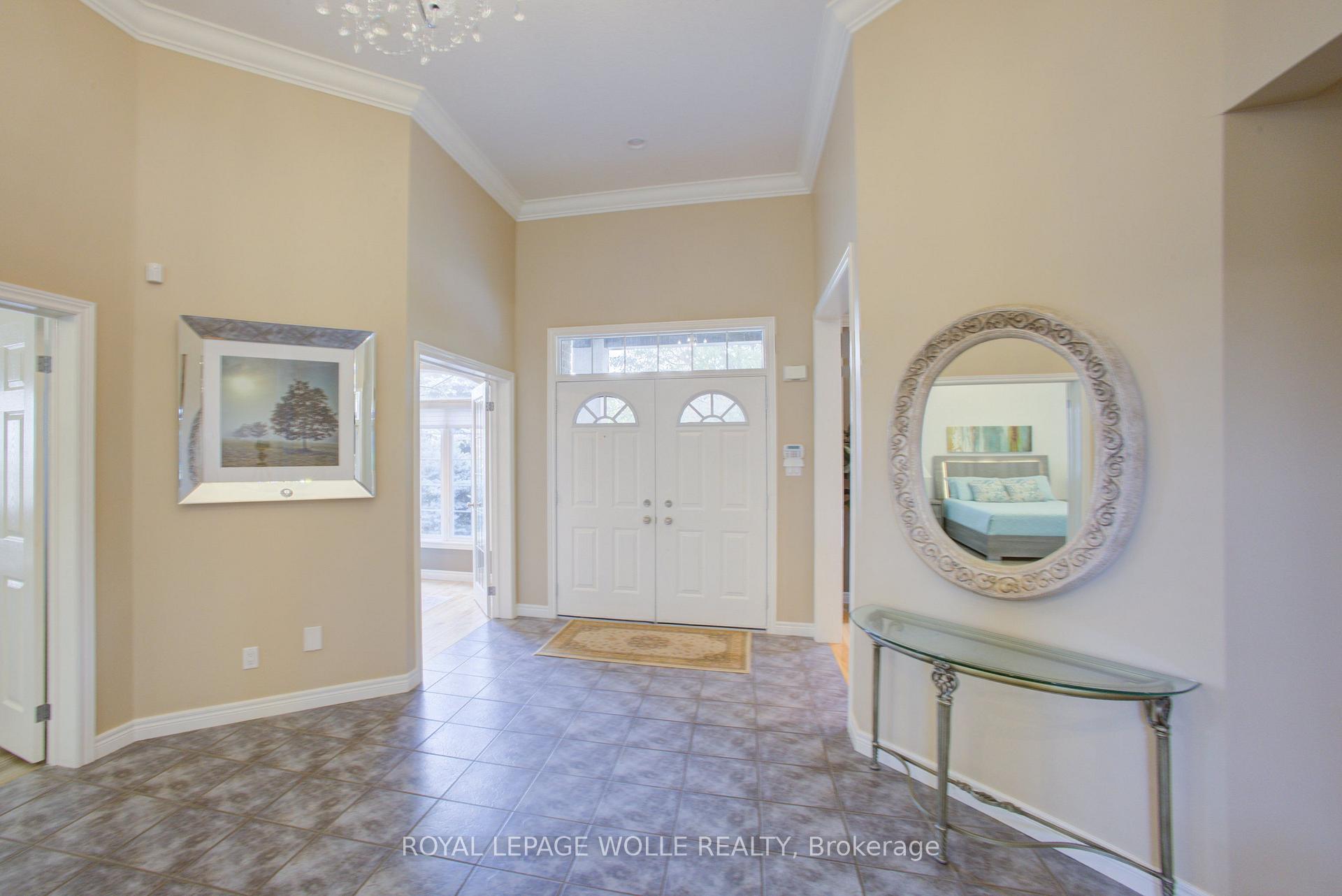 Photo 8 of 457 Caryndale Drive, Kitchener, Brigadoon — HOMEH