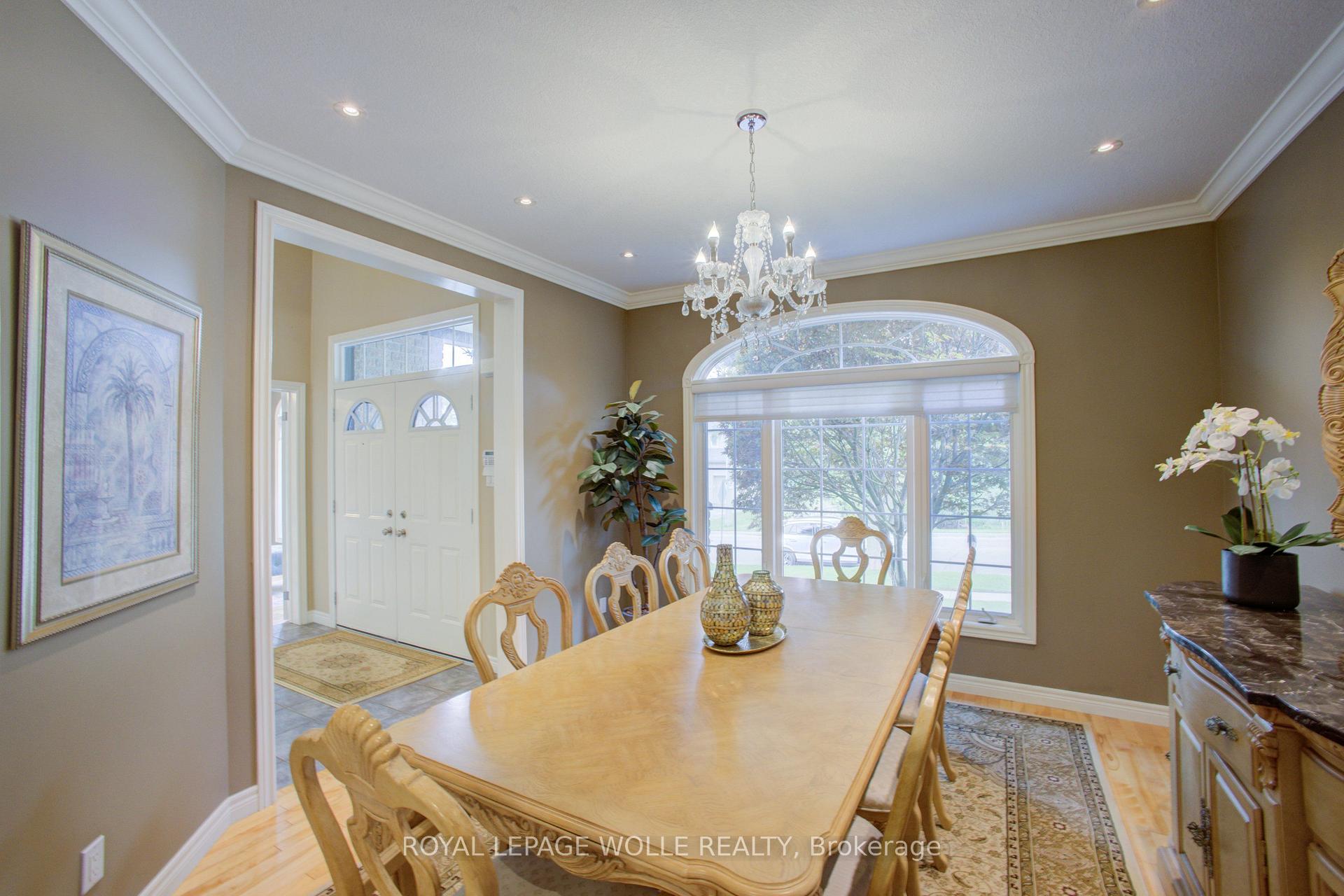 Photo 12 of 457 Caryndale Drive, Kitchener, Brigadoon — HOMEH