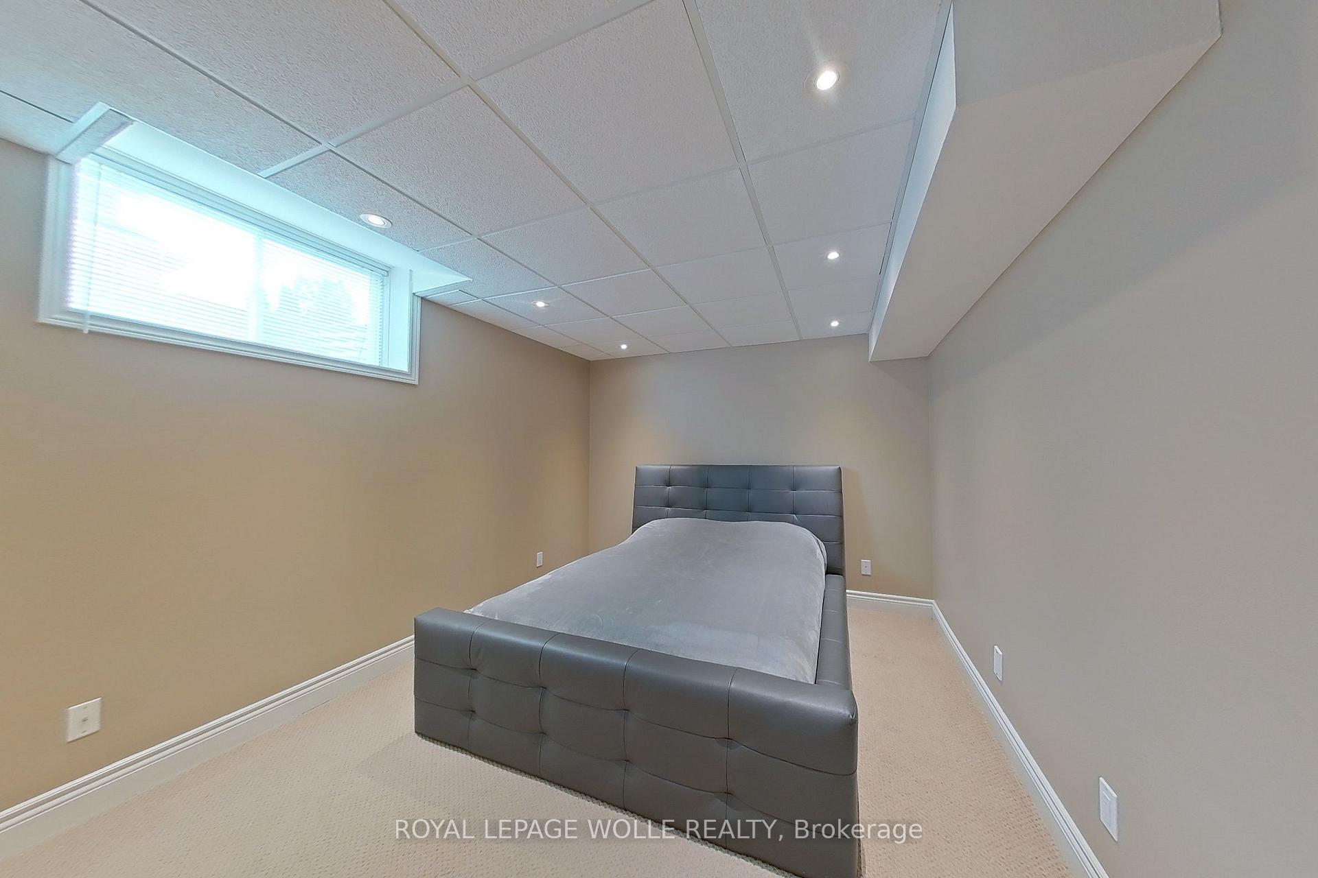 Photo 33 of 457 Caryndale Drive, Kitchener, Brigadoon — HOMEH