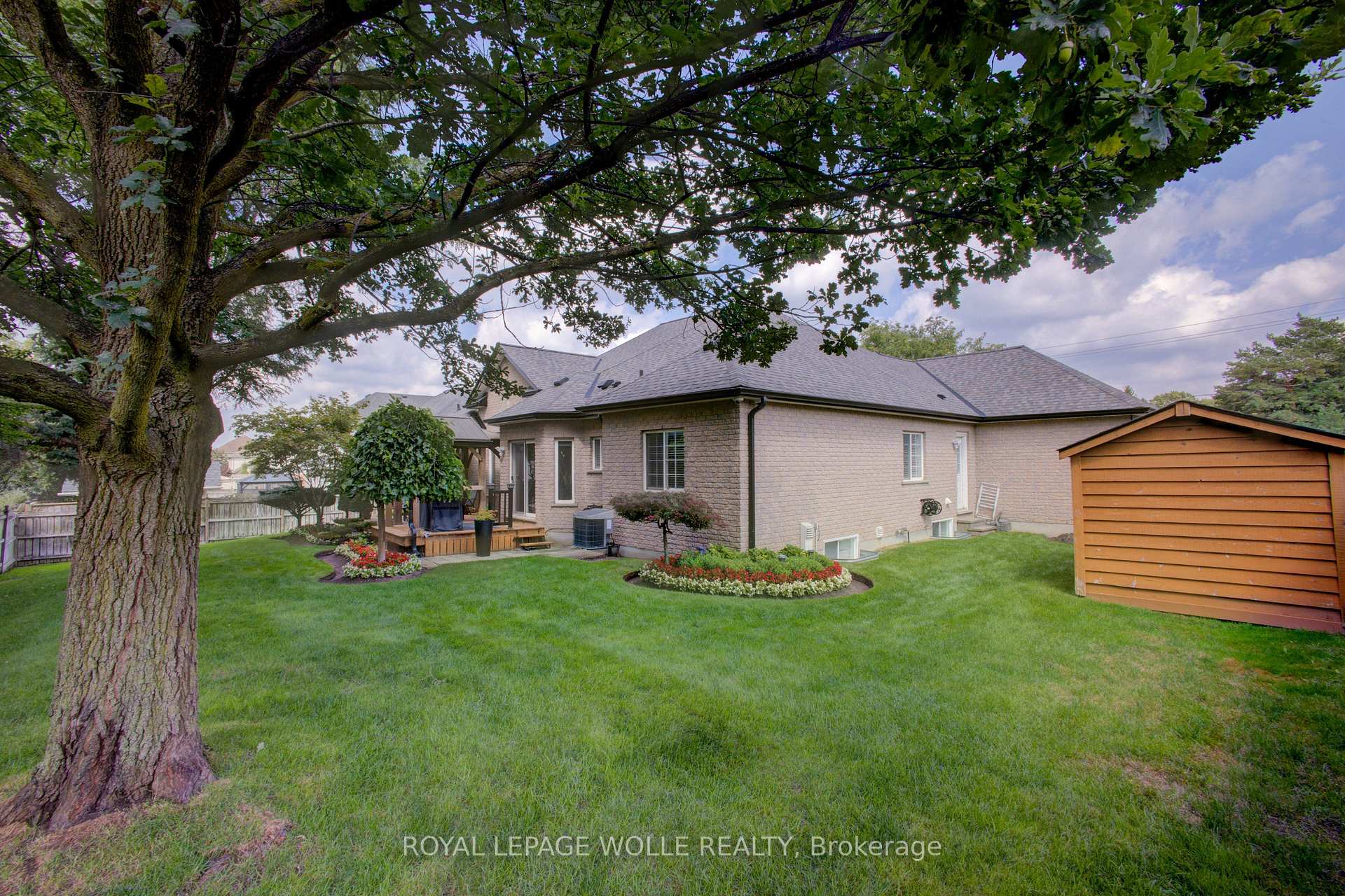 Photo 36 of 457 Caryndale Drive, Kitchener, Brigadoon — HOMEH