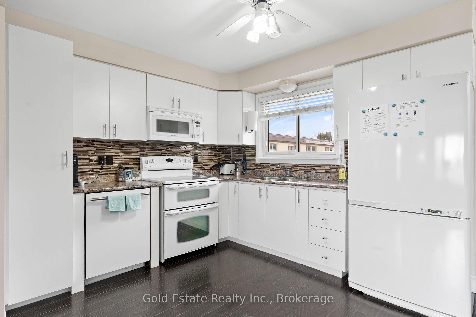 Photo 10 of 298 Barton Street, Hamilton, Stoney Creek — HOMEH