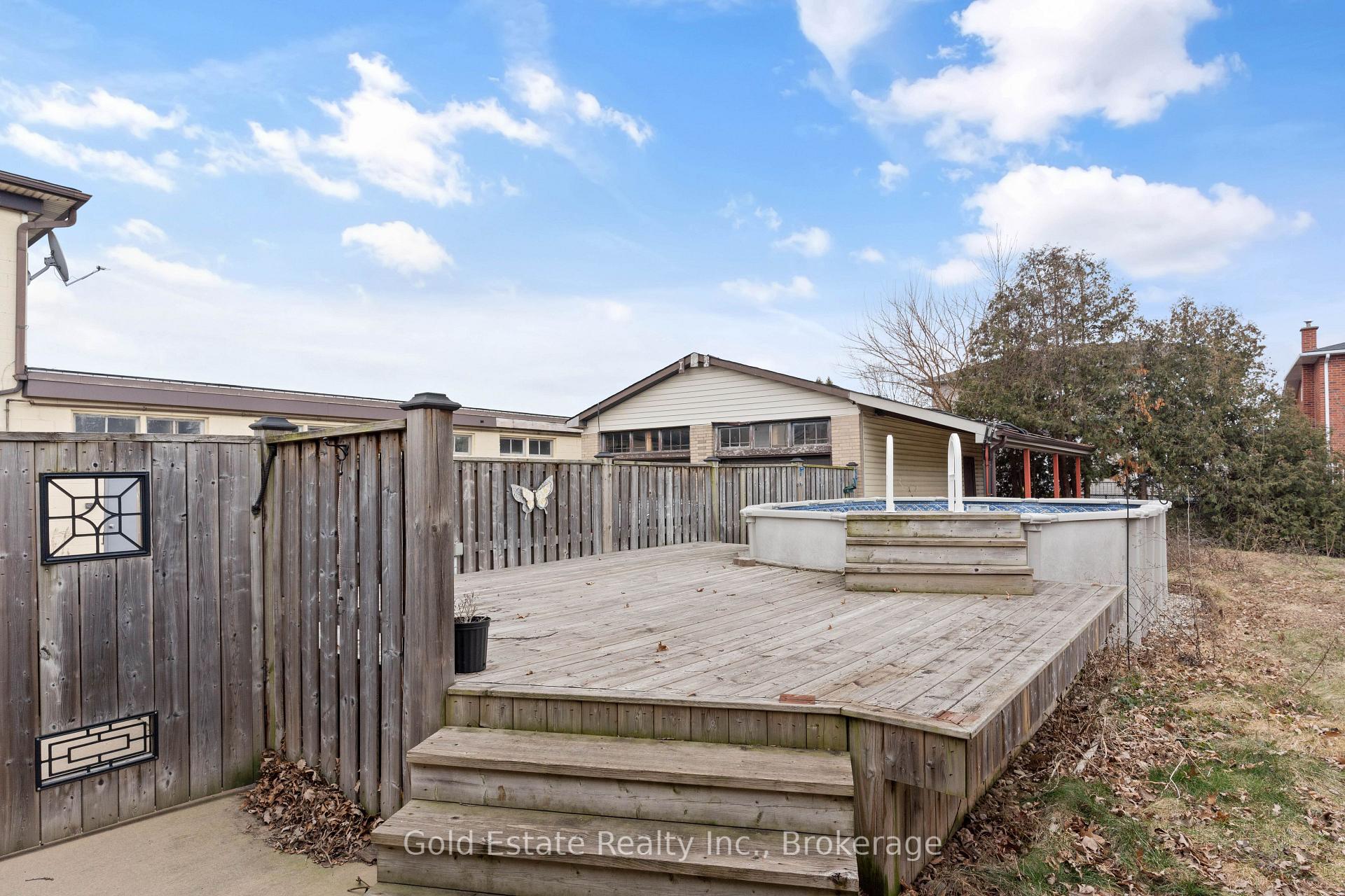 Photo 32 of 298 Barton Street, Hamilton, Stoney Creek — HOMEH