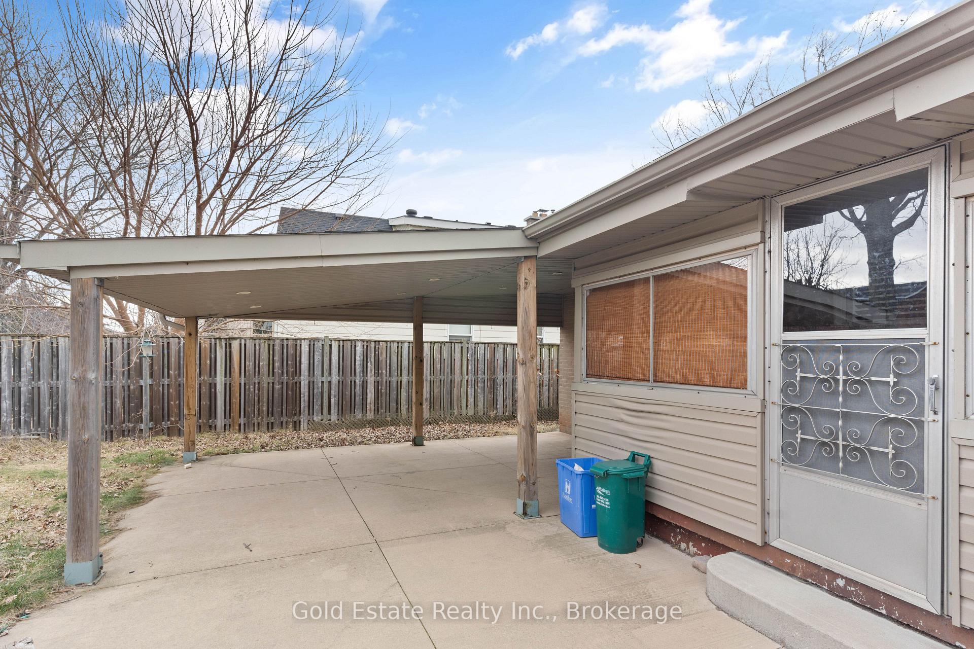 Photo 34 of 298 Barton Street, Hamilton, Stoney Creek — HOMEH