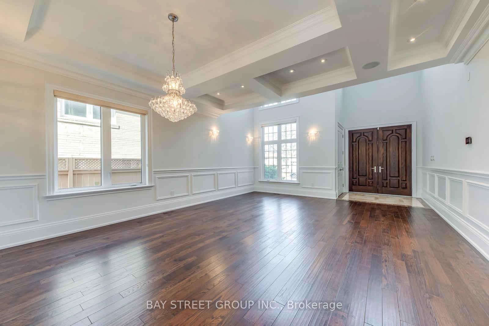Photo 5 of 39 Foxwarren Drive, North York, Bayview Village — HOMEH