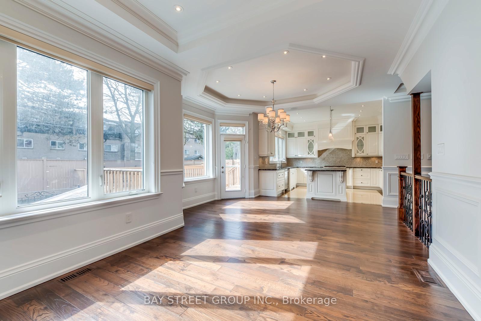 Photo 7 of 39 Foxwarren Drive, North York, Bayview Village — HOMEH