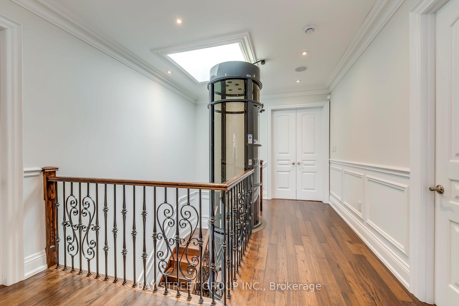 Photo 15 of 39 Foxwarren Drive, North York, Bayview Village — HOMEH