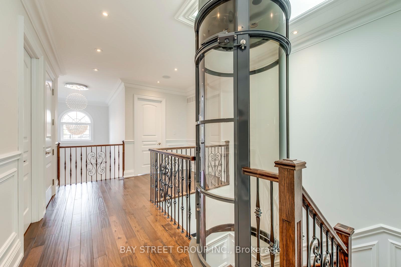 Photo 16 of 39 Foxwarren Drive, North York, Bayview Village — HOMEH