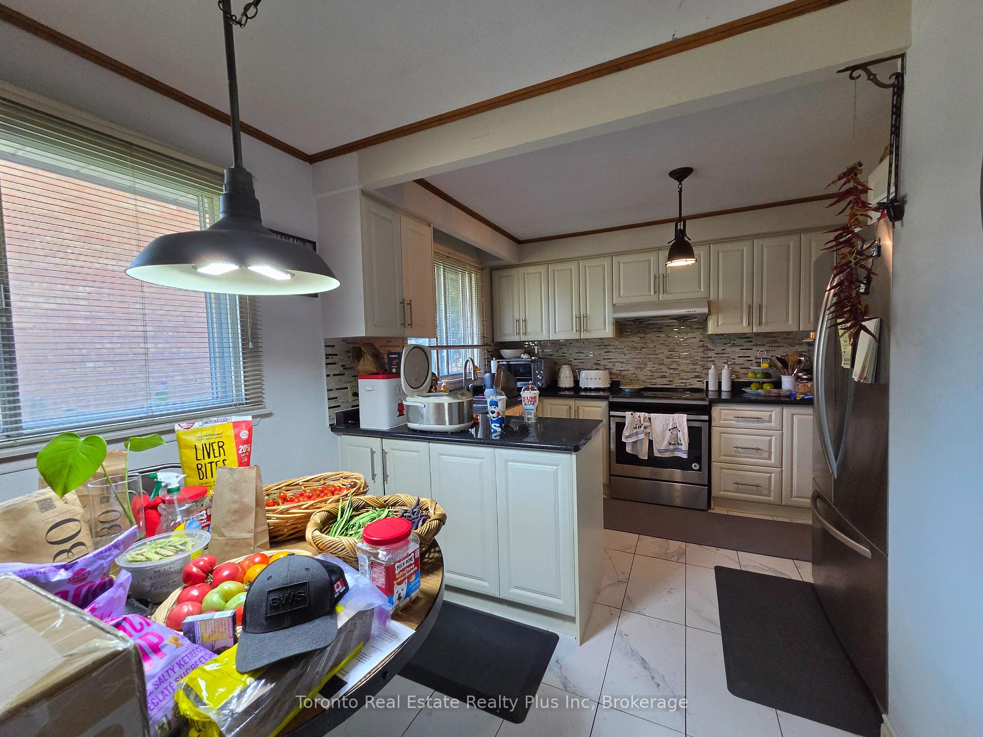 Photo 19 of 482 Ruth Avenue, North York, Newtonbrook East — HOMEH