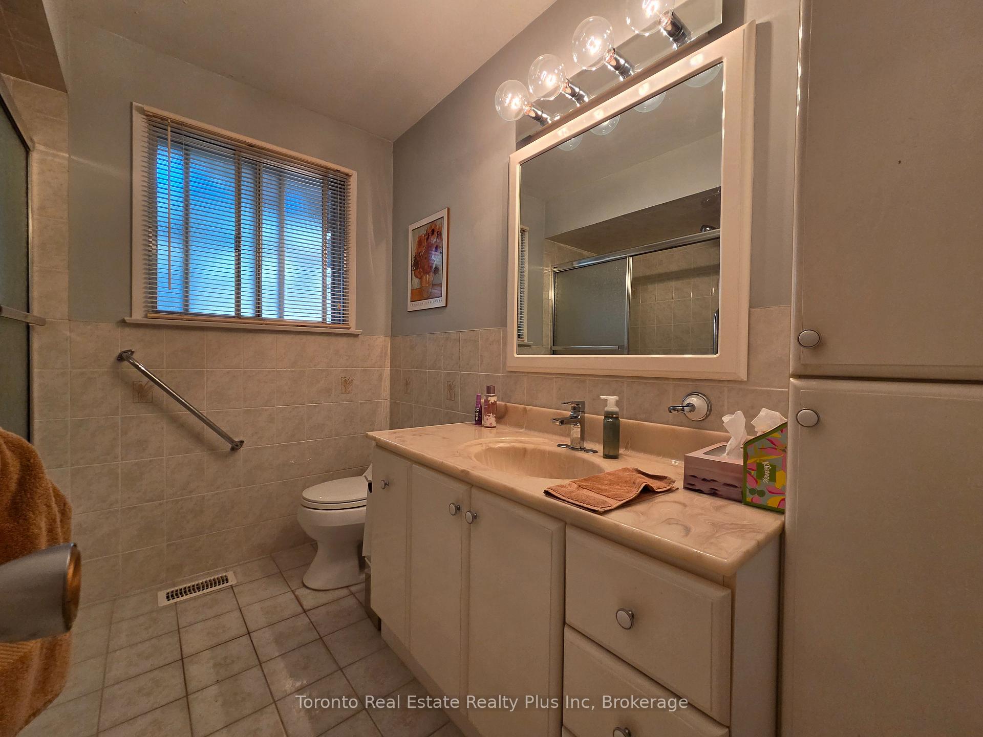 Photo 29 of 482 Ruth Avenue, North York, Newtonbrook East — HOMEH
