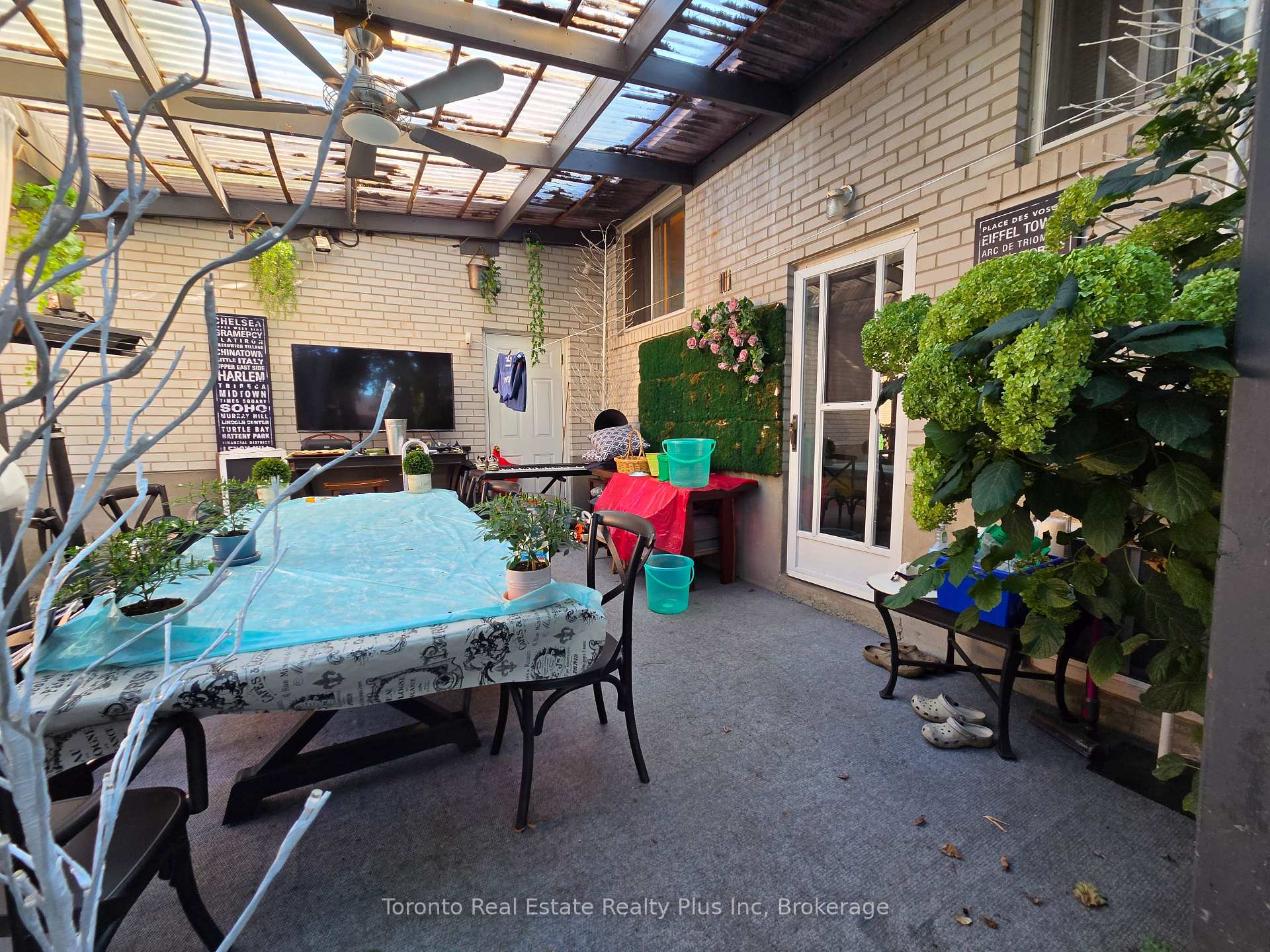 Photo 33 of 482 Ruth Avenue, North York, Newtonbrook East — HOMEH