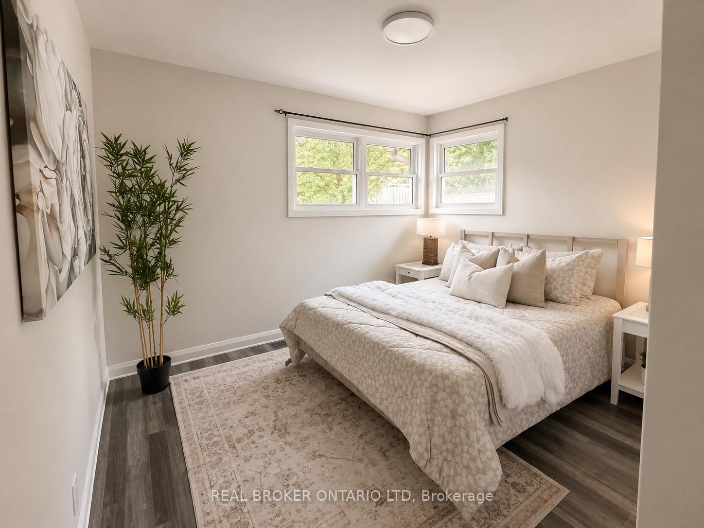 Photo 12 of 1864 Herbert Avenue, London, East H — HOMEH