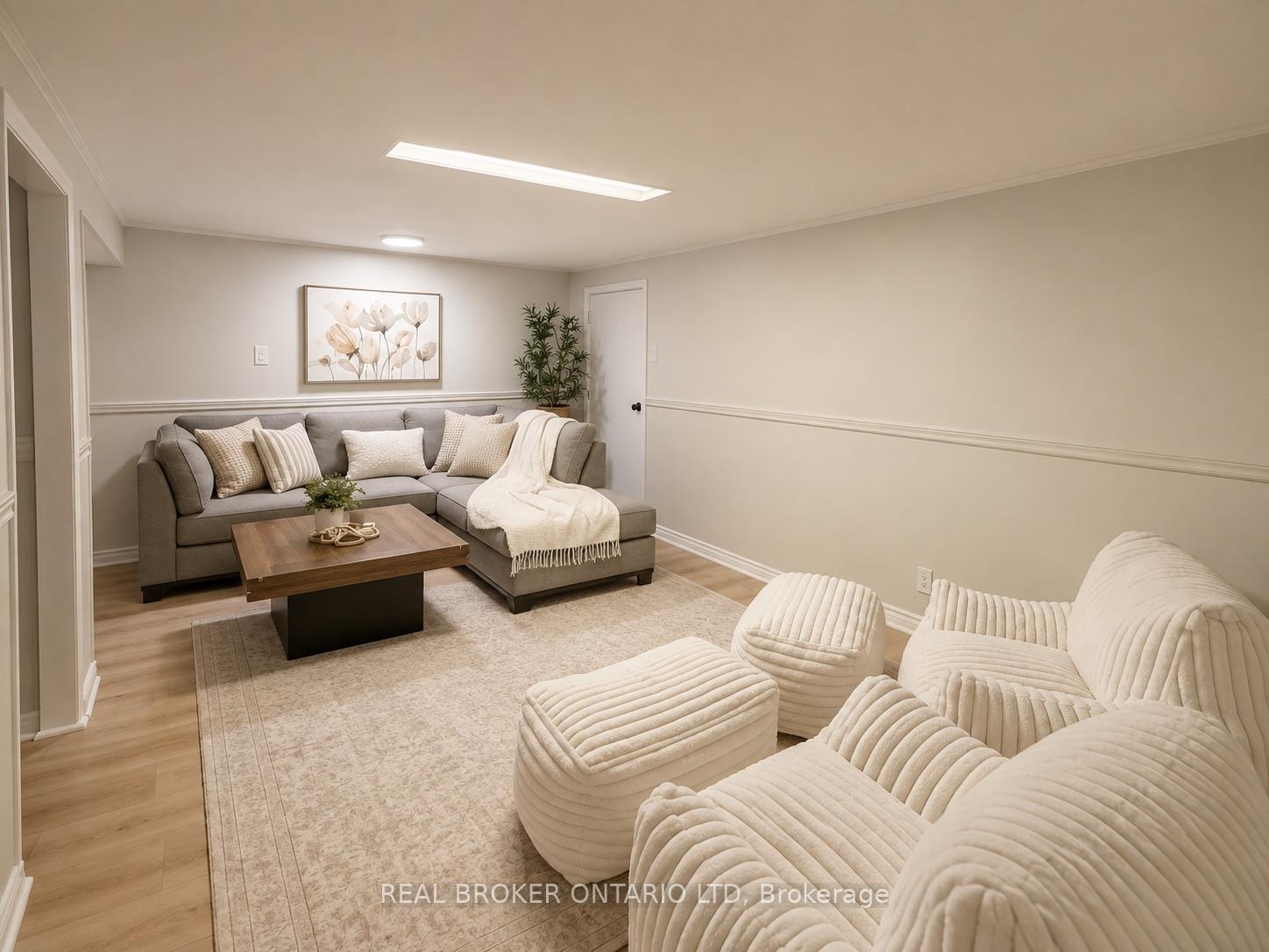 Photo 13 of 1864 Herbert Avenue, London, East H — HOMEH