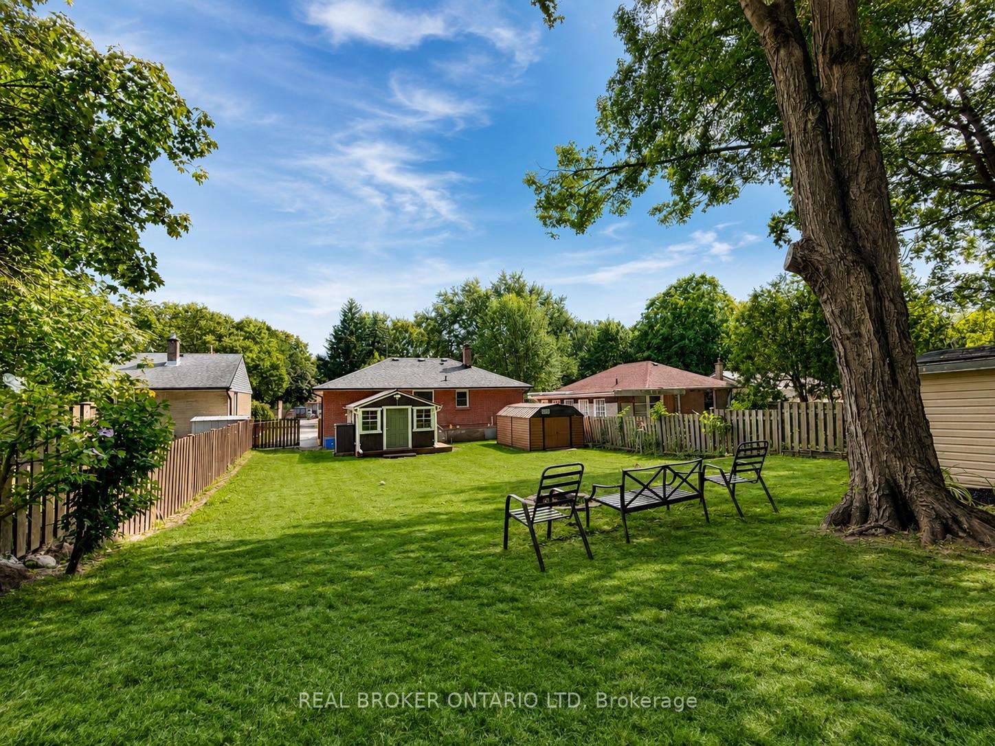 Photo 22 of 1864 Herbert Avenue, London, East H — HOMEH