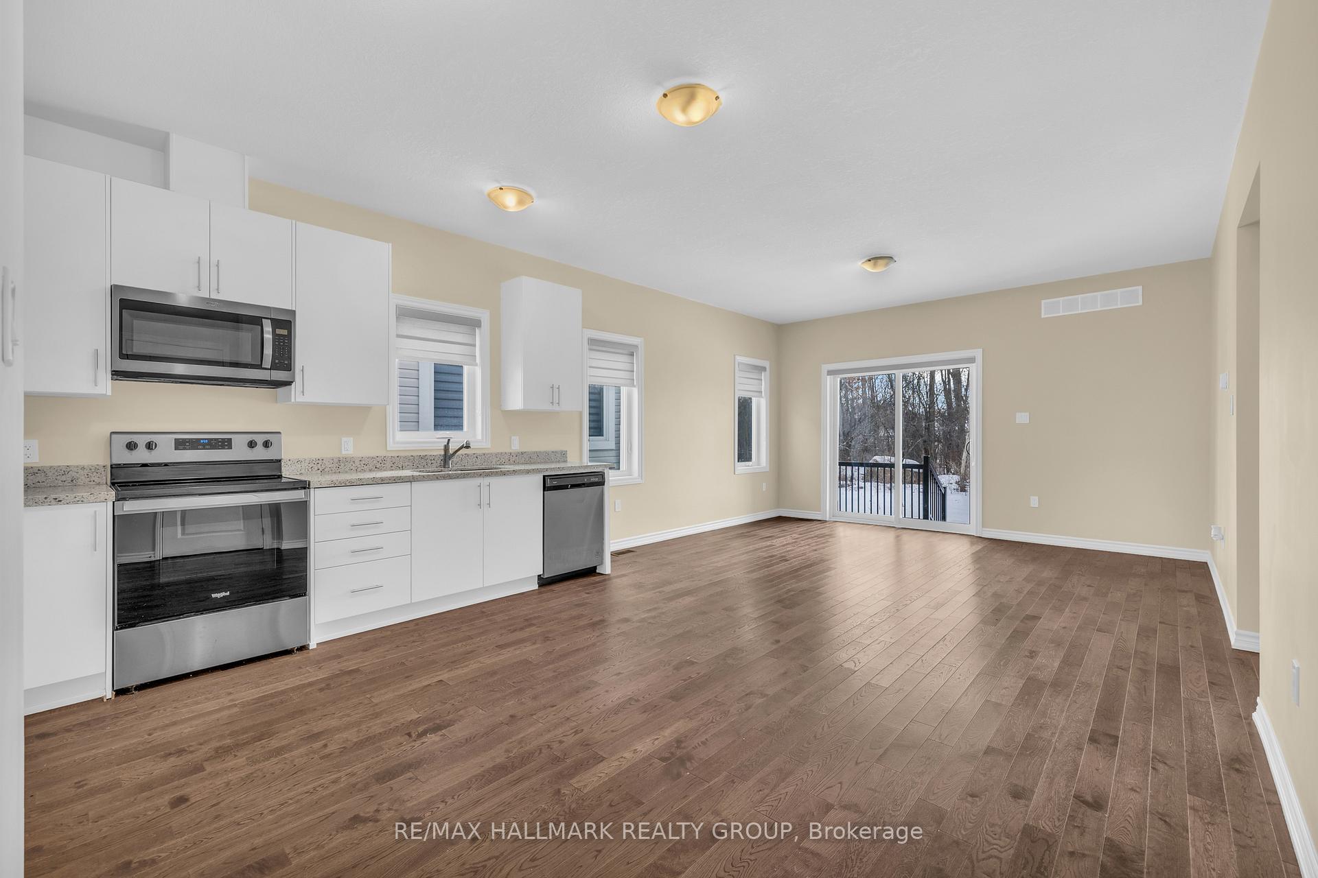 Photo 8 of 179 Adley Drive, Brockville, Brockville — HOMEH